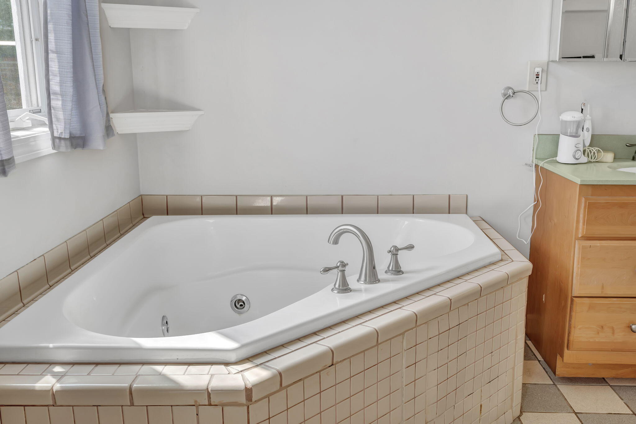 main property photo 66