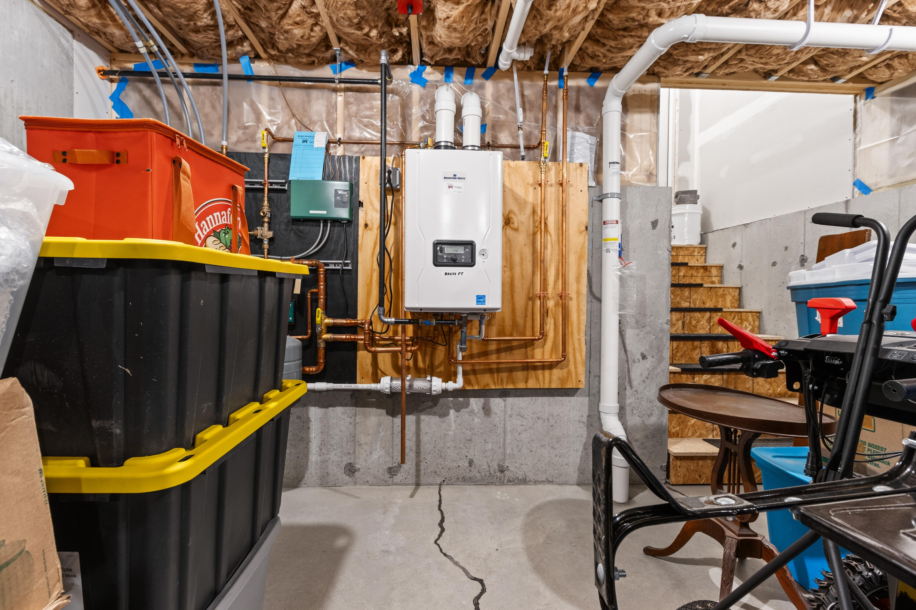 main property photo 32