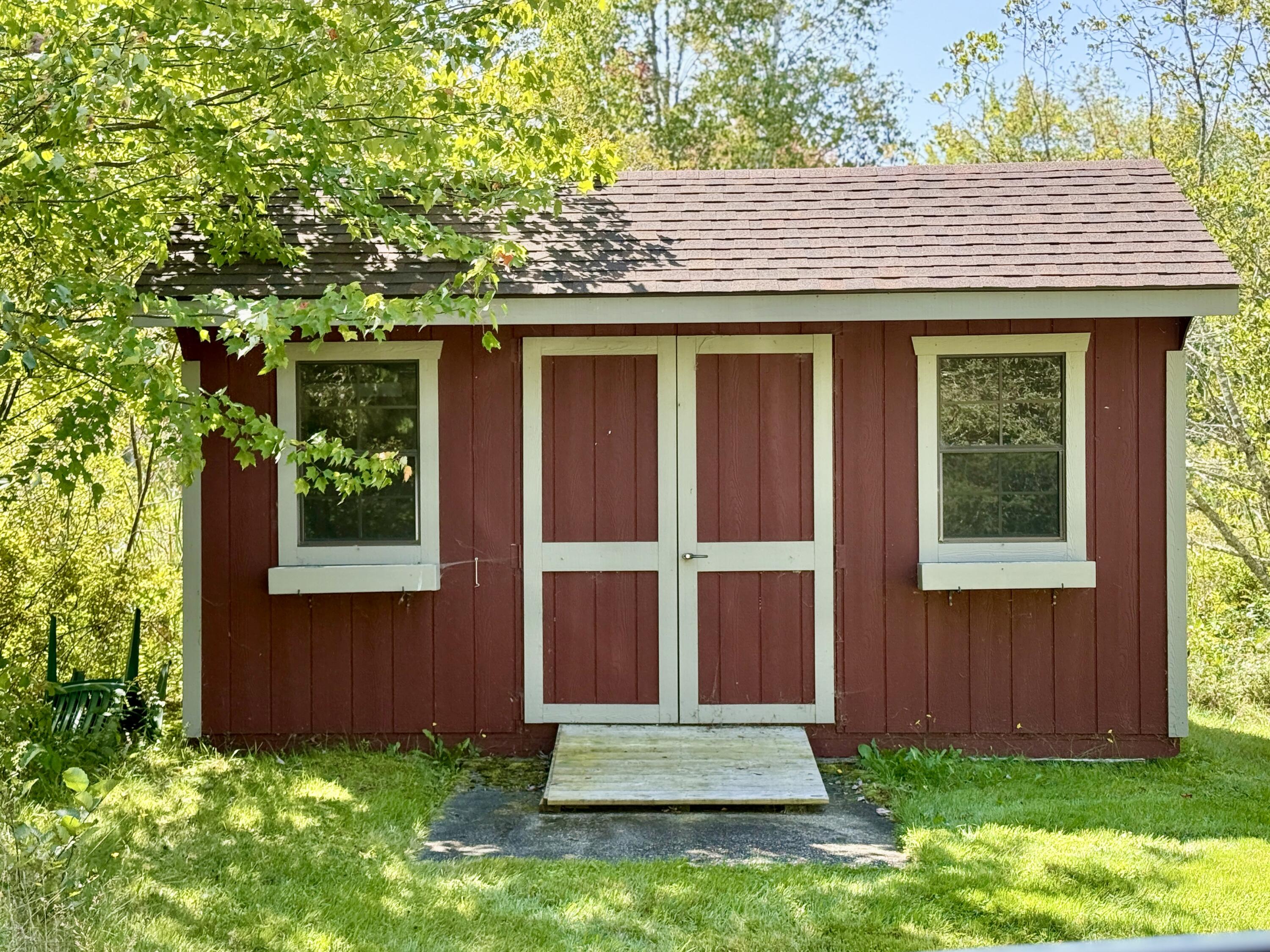 main property photo 46