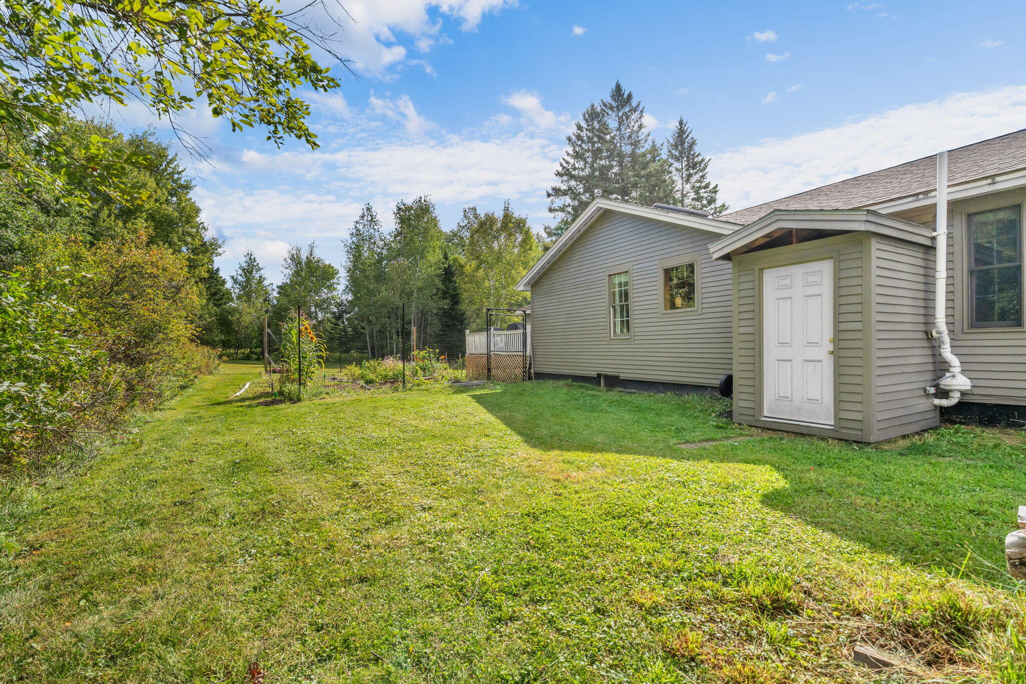 main property photo 60