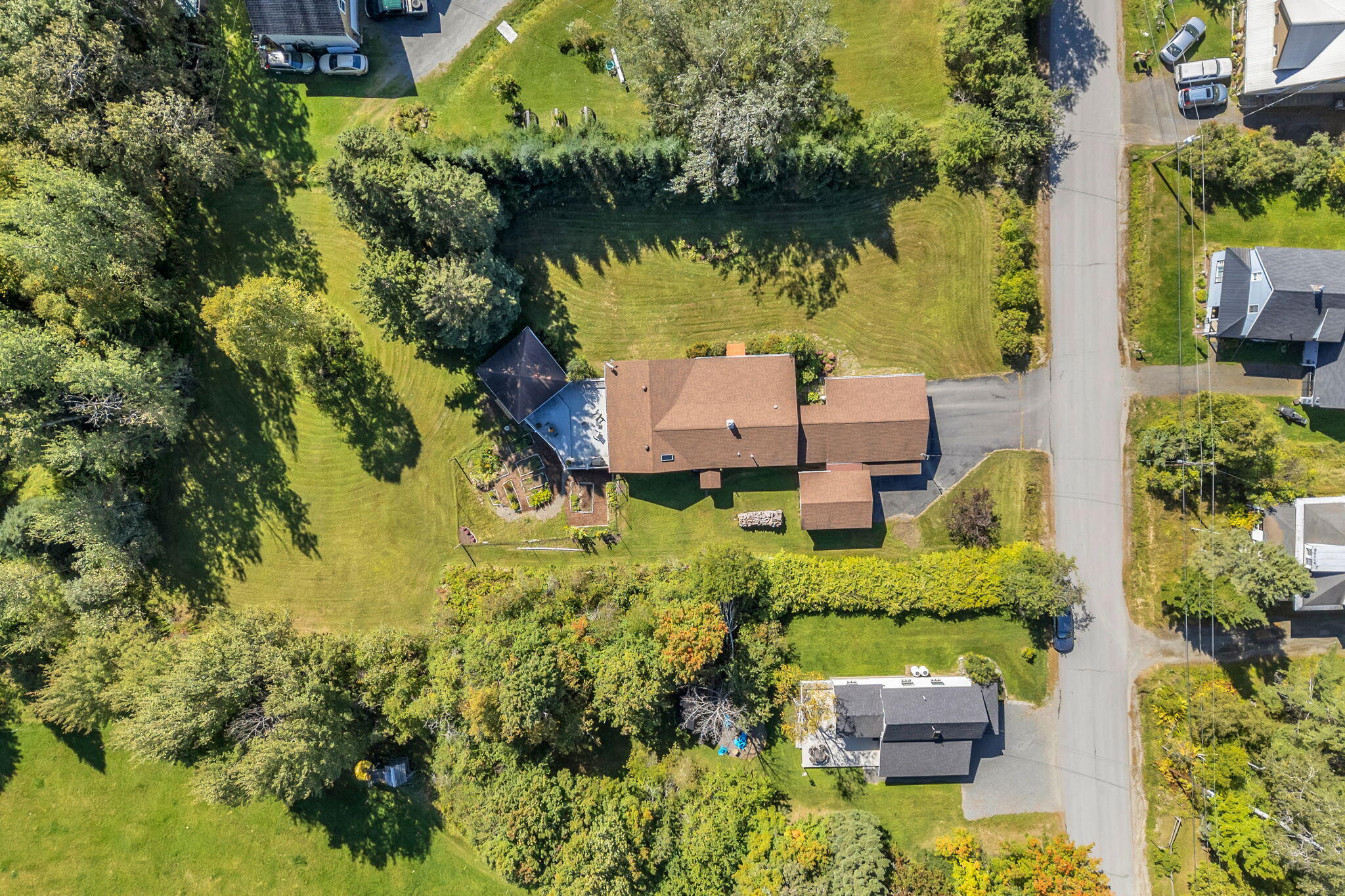 main property photo 67