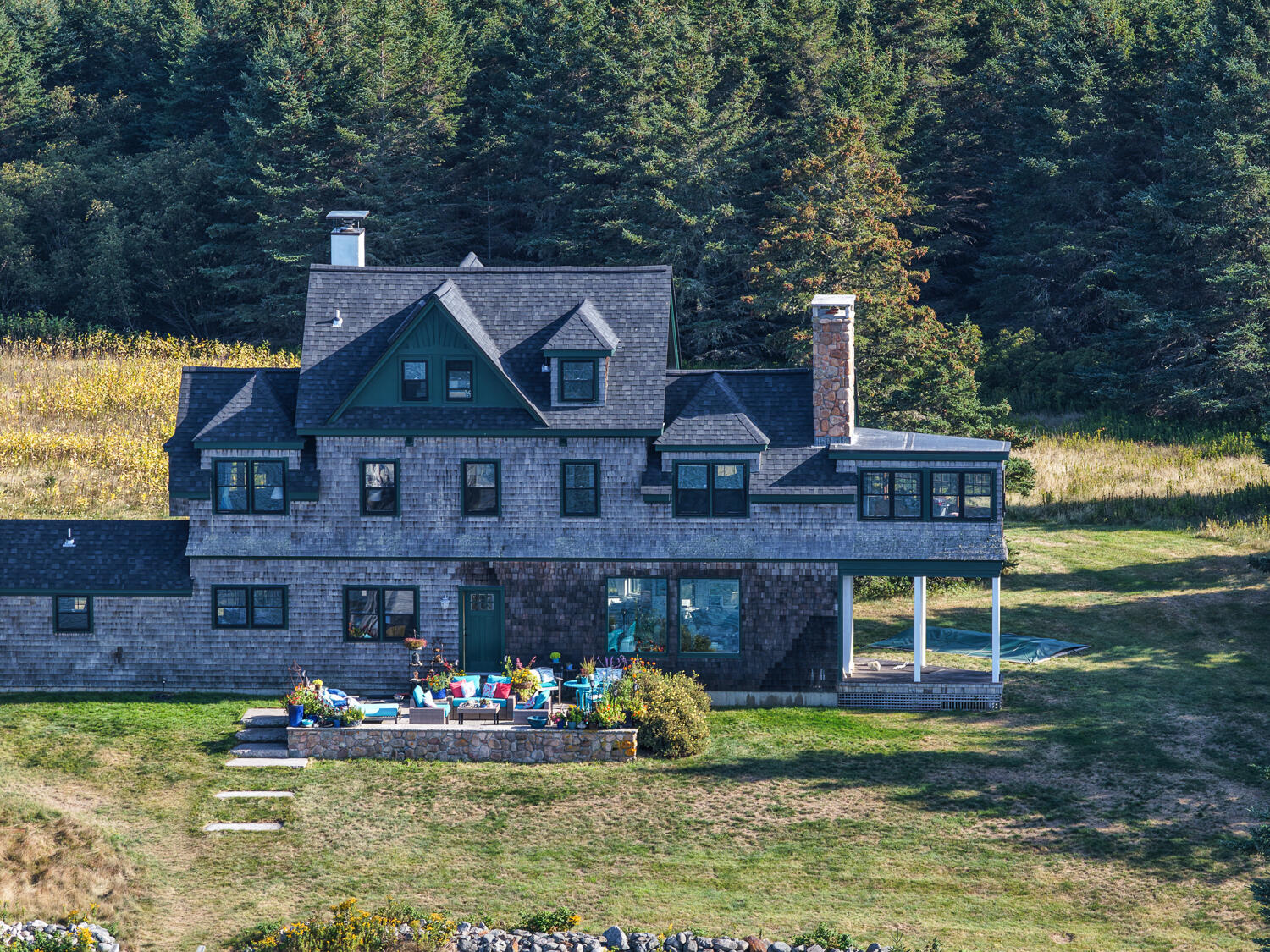 main property photo 6