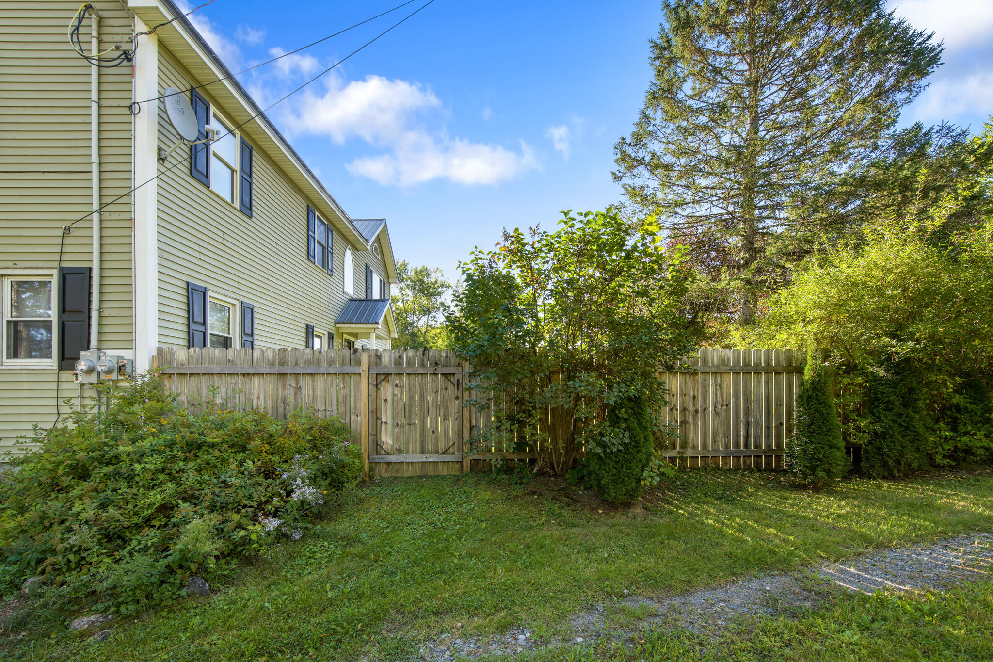 main property photo 65