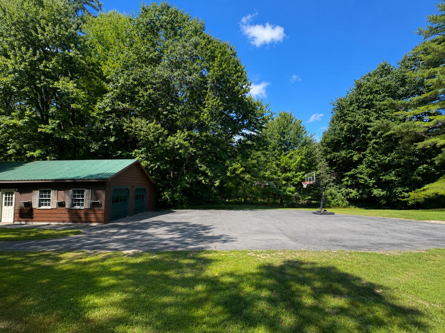 main property photo 15