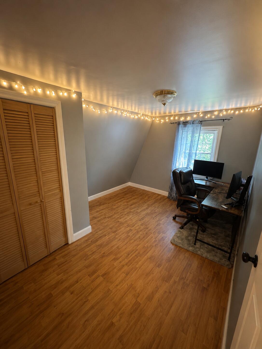 main property photo 50