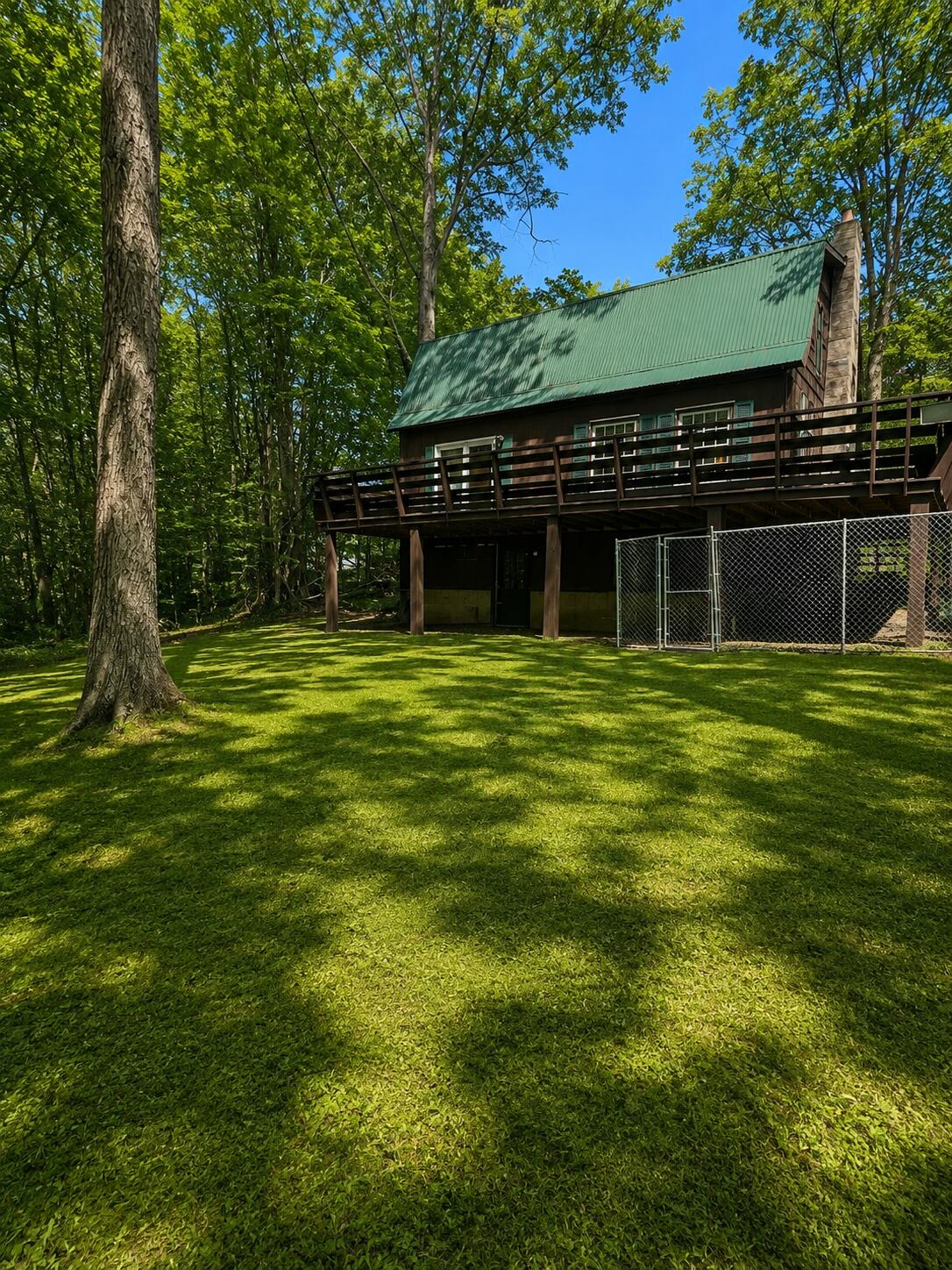 main property photo 8