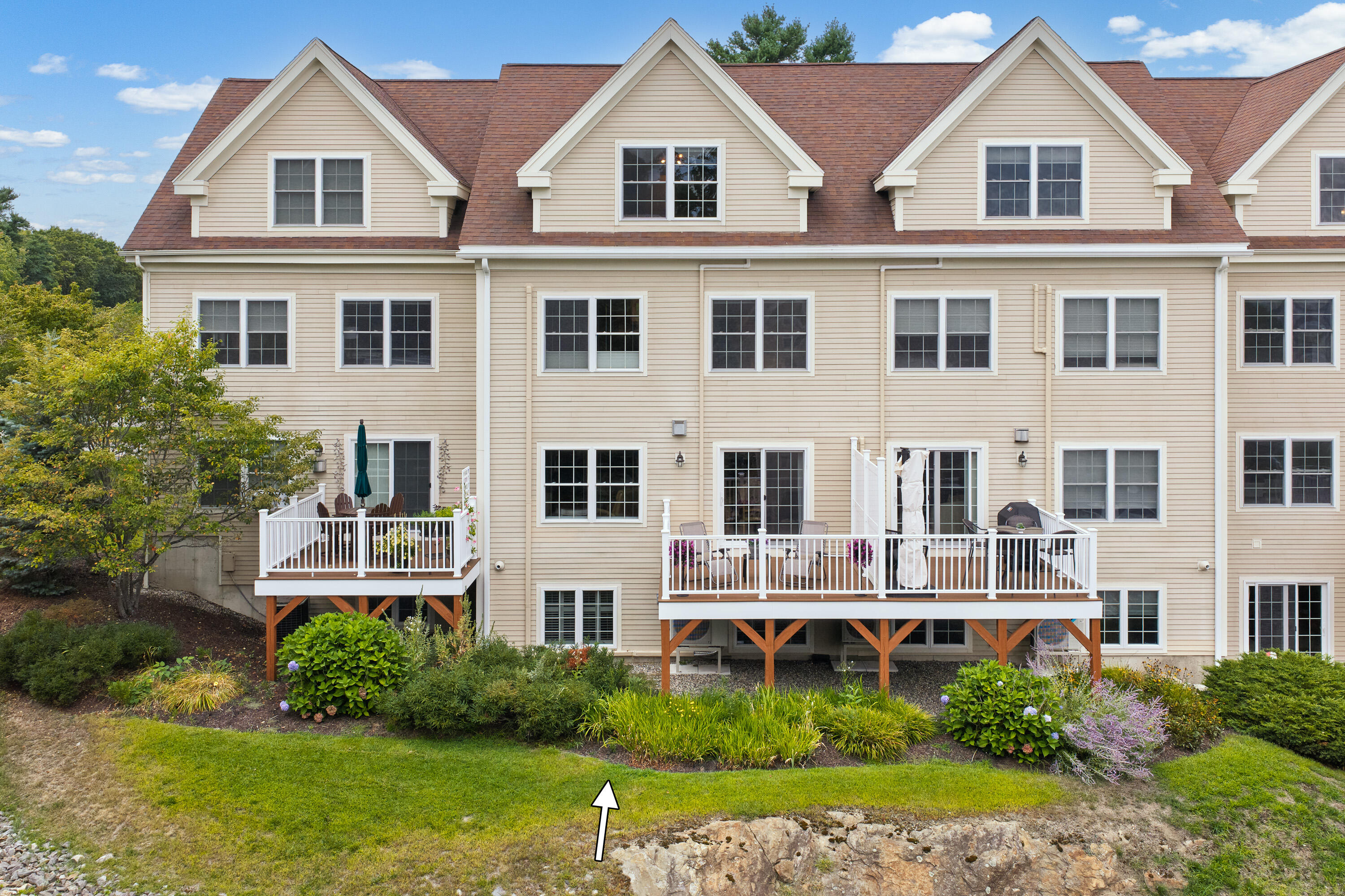 main property photo 68
