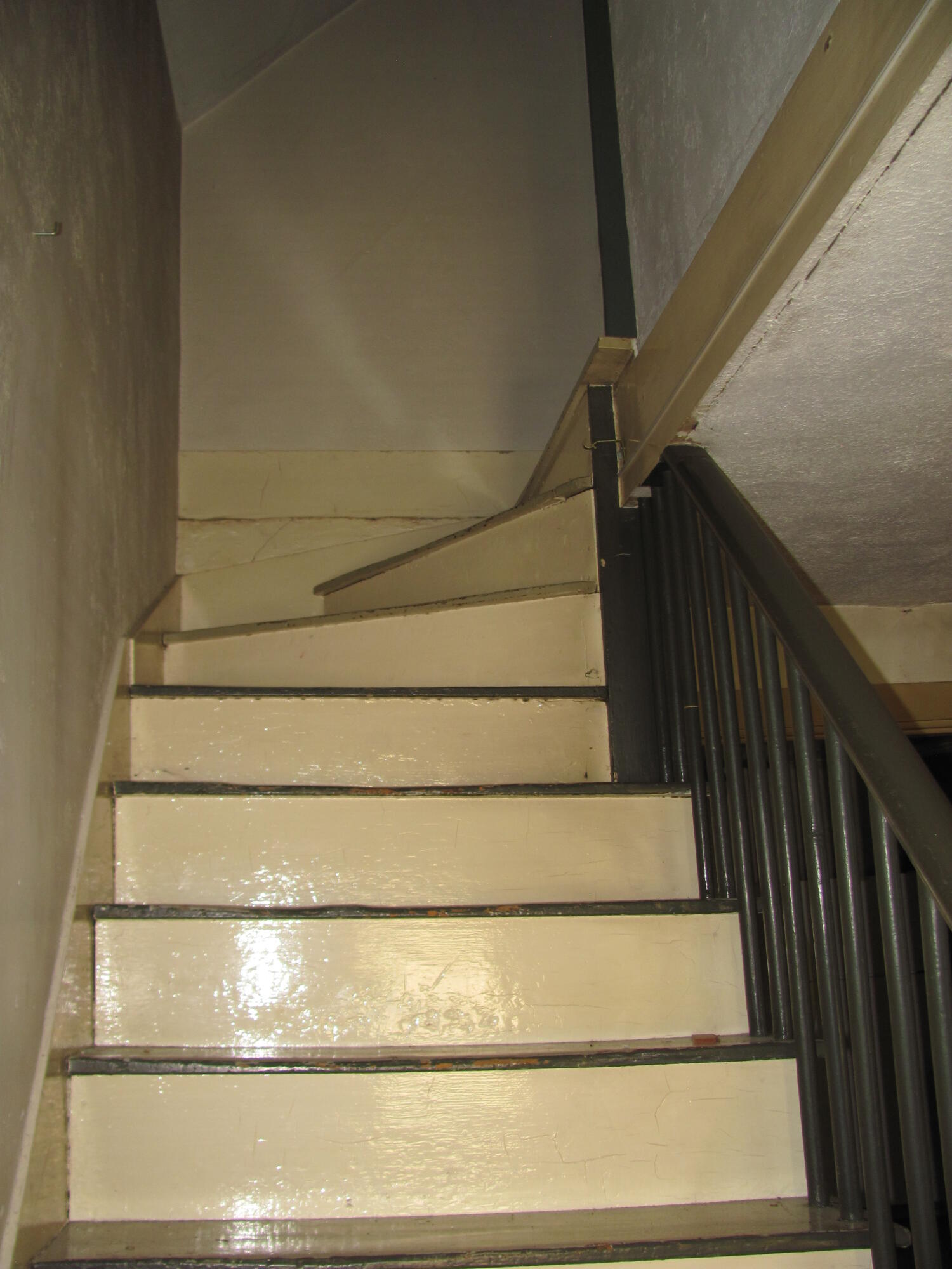 main property photo 14