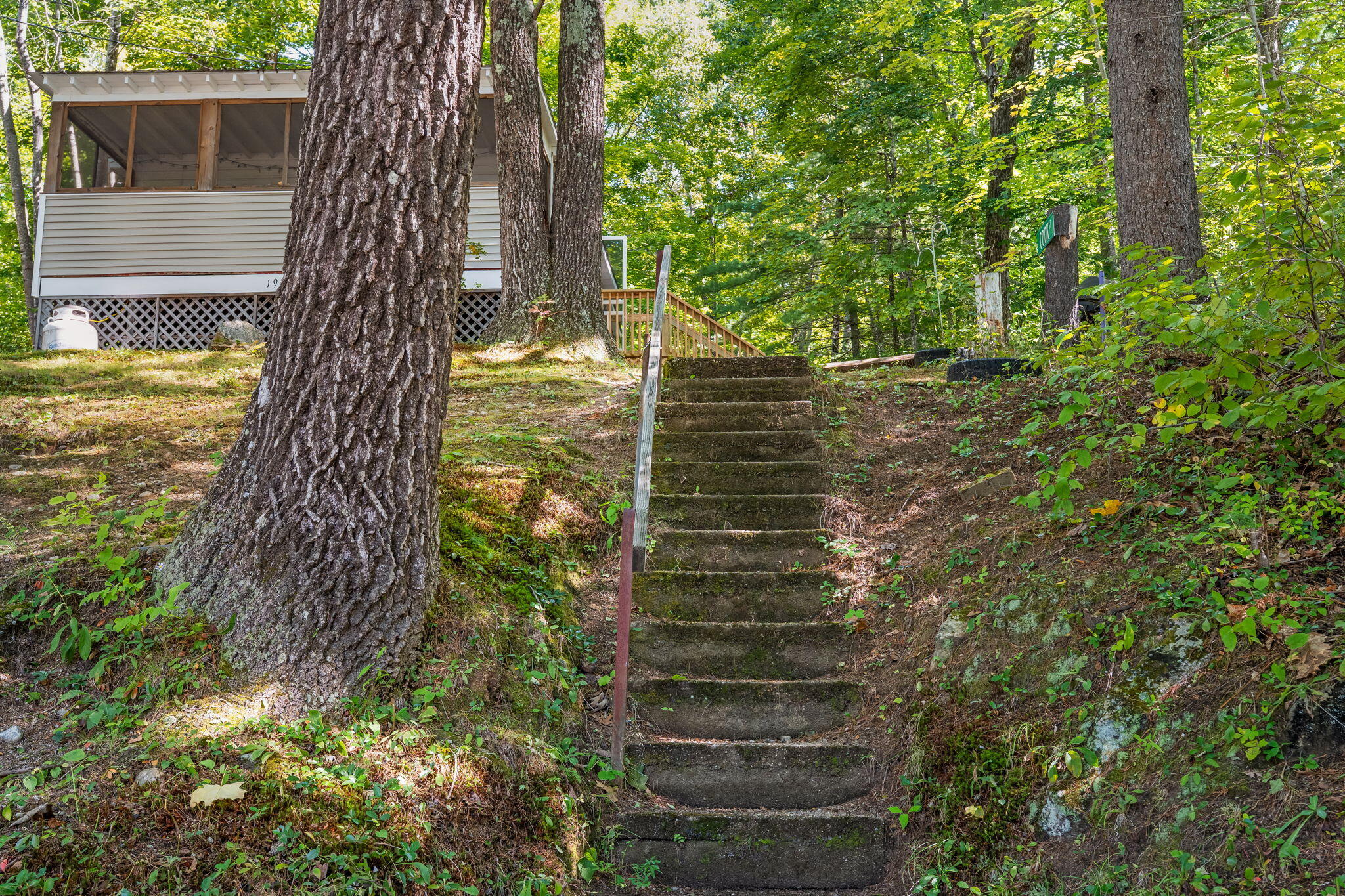 main property photo 40