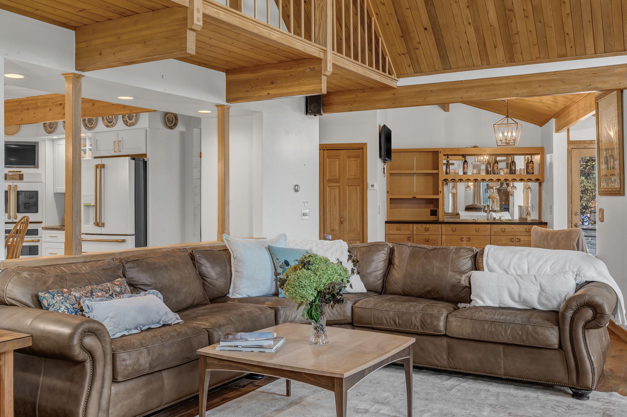 main property photo 65