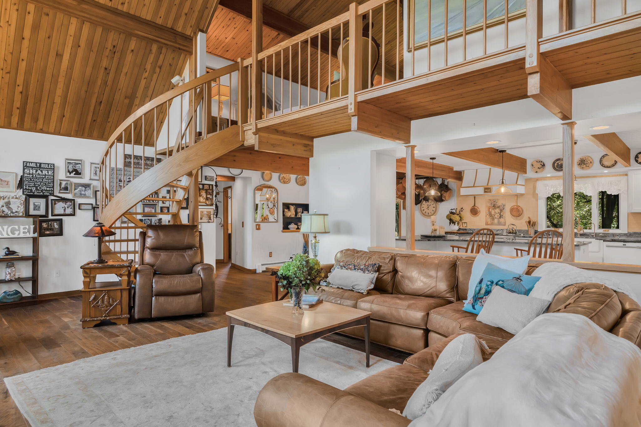 main property photo 68