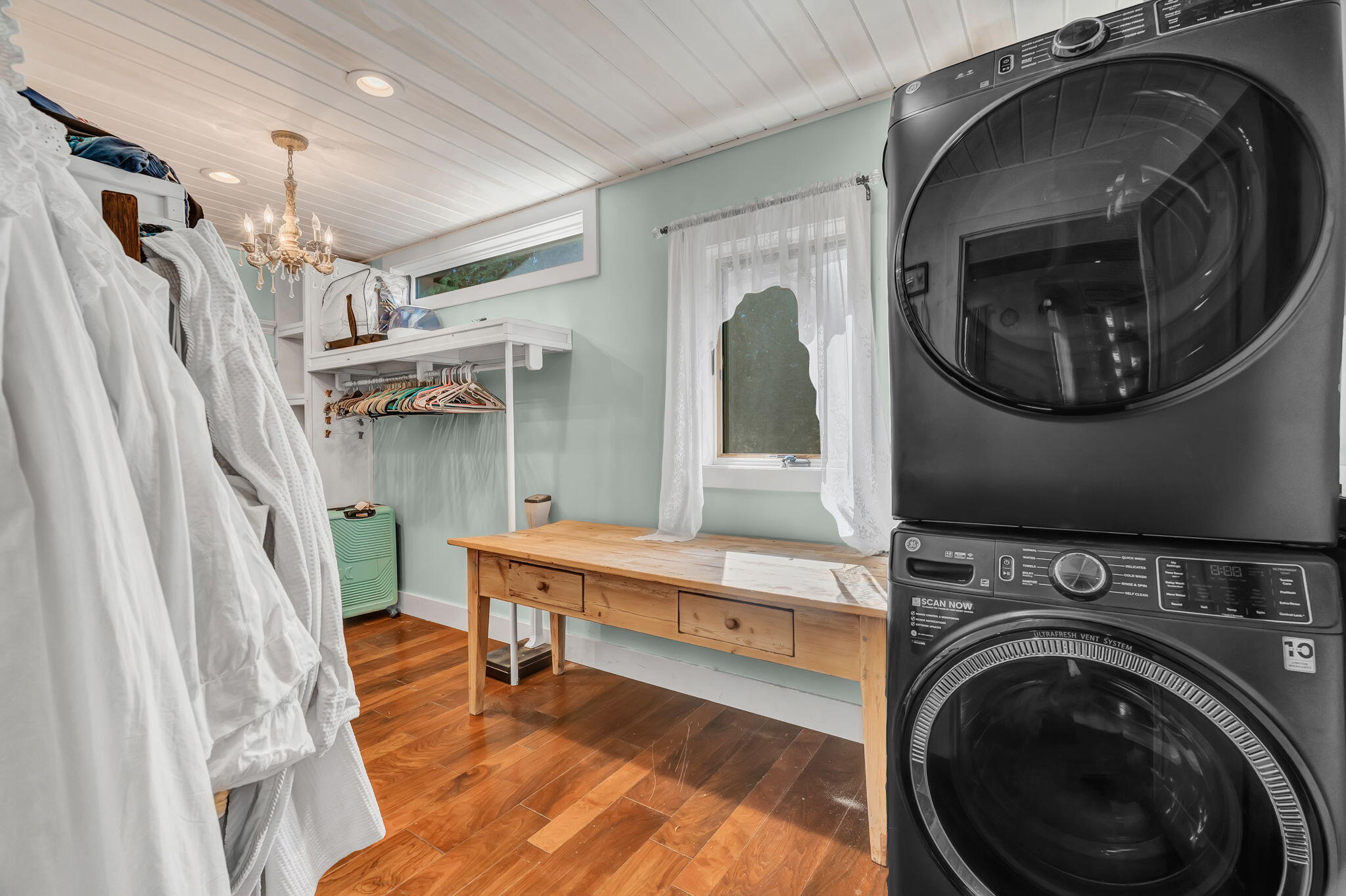 main property photo 76