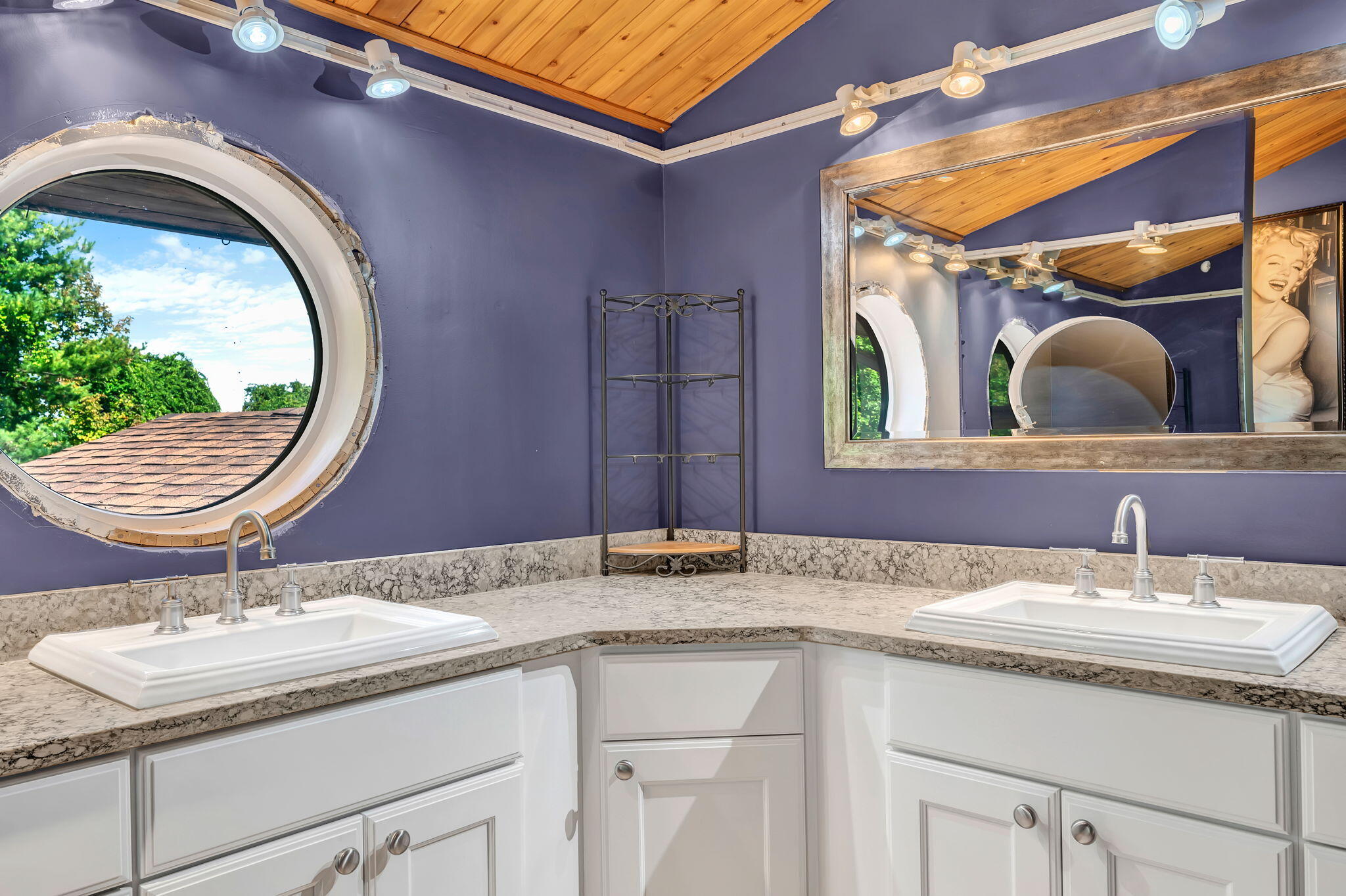 main property photo 96