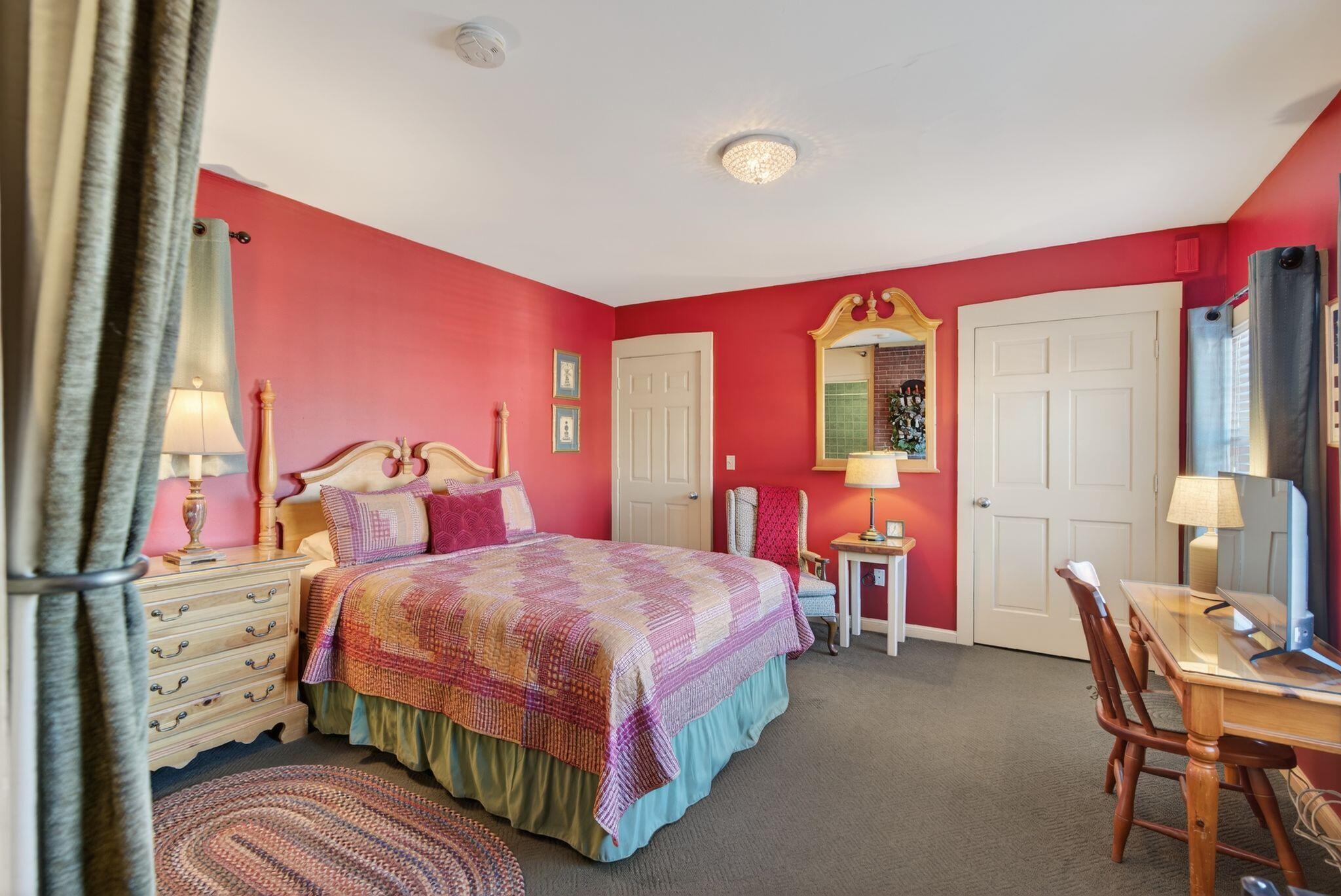 main property photo 37