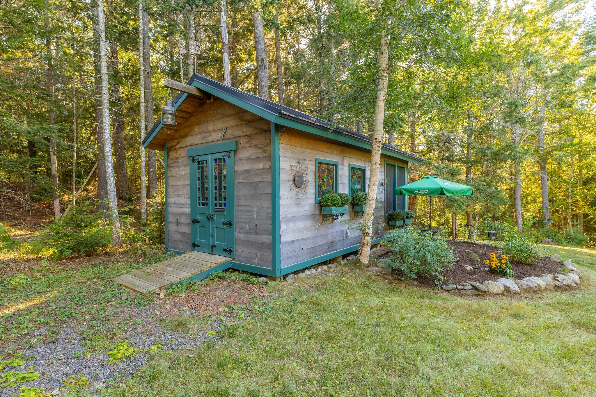 main property photo 45