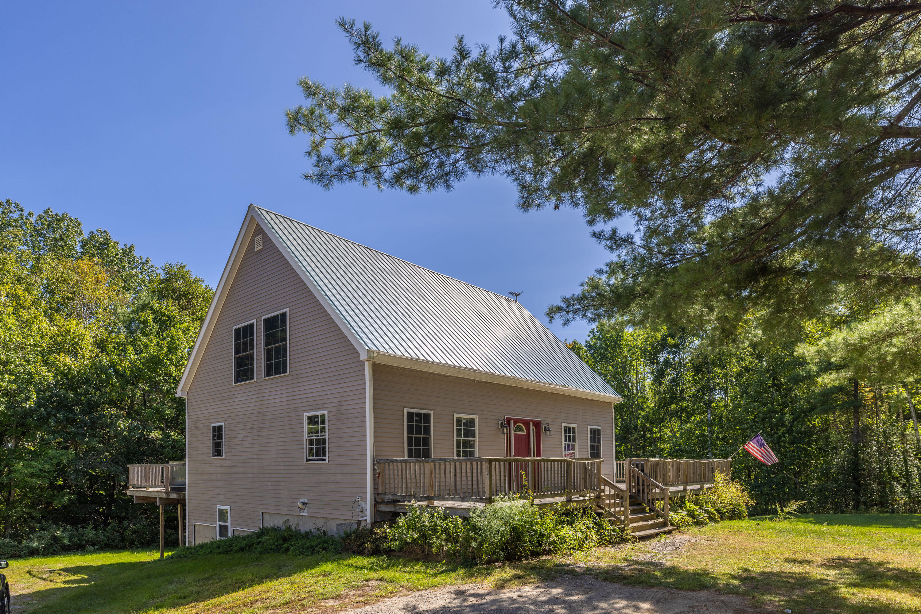main property photo 3