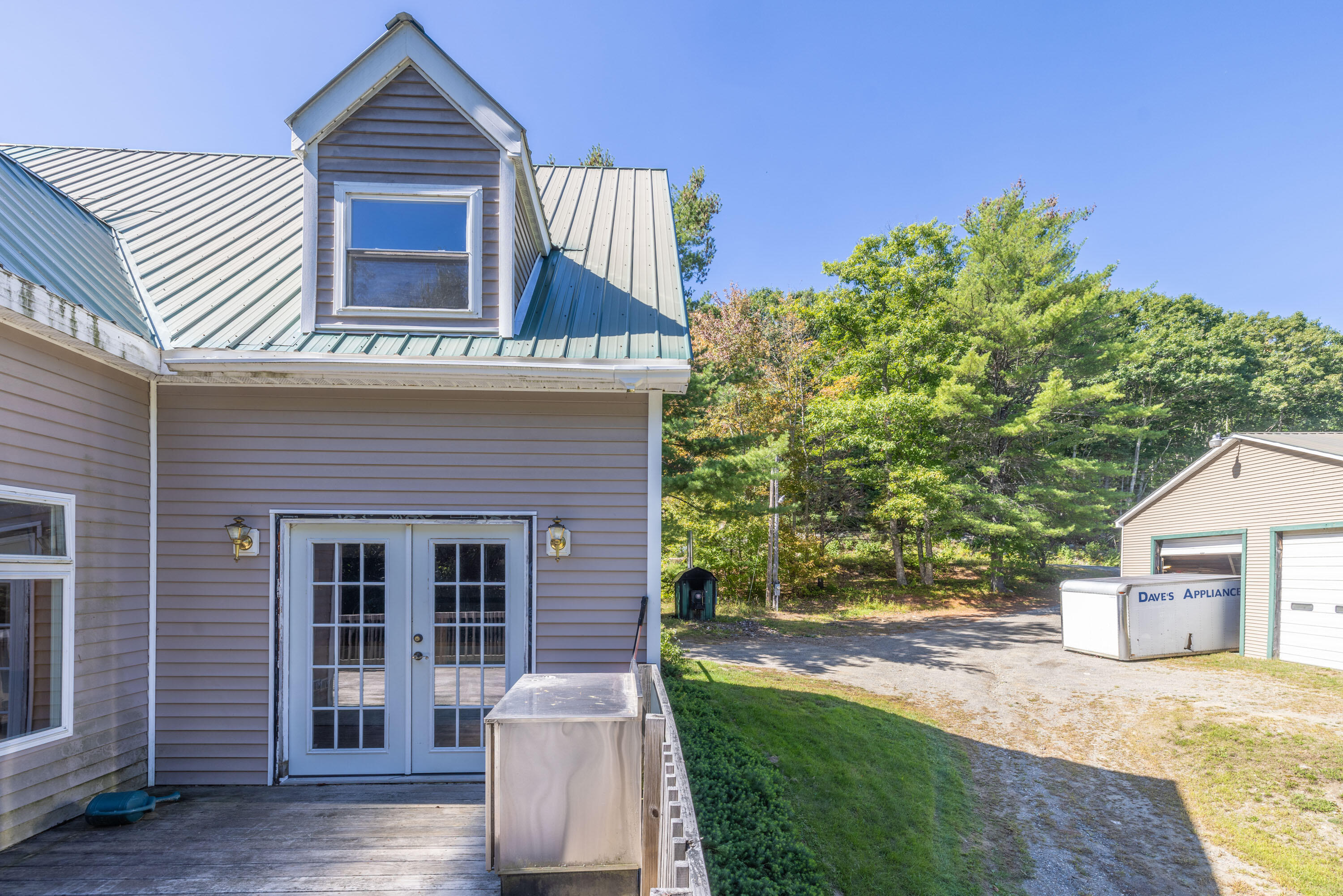 main property photo 70