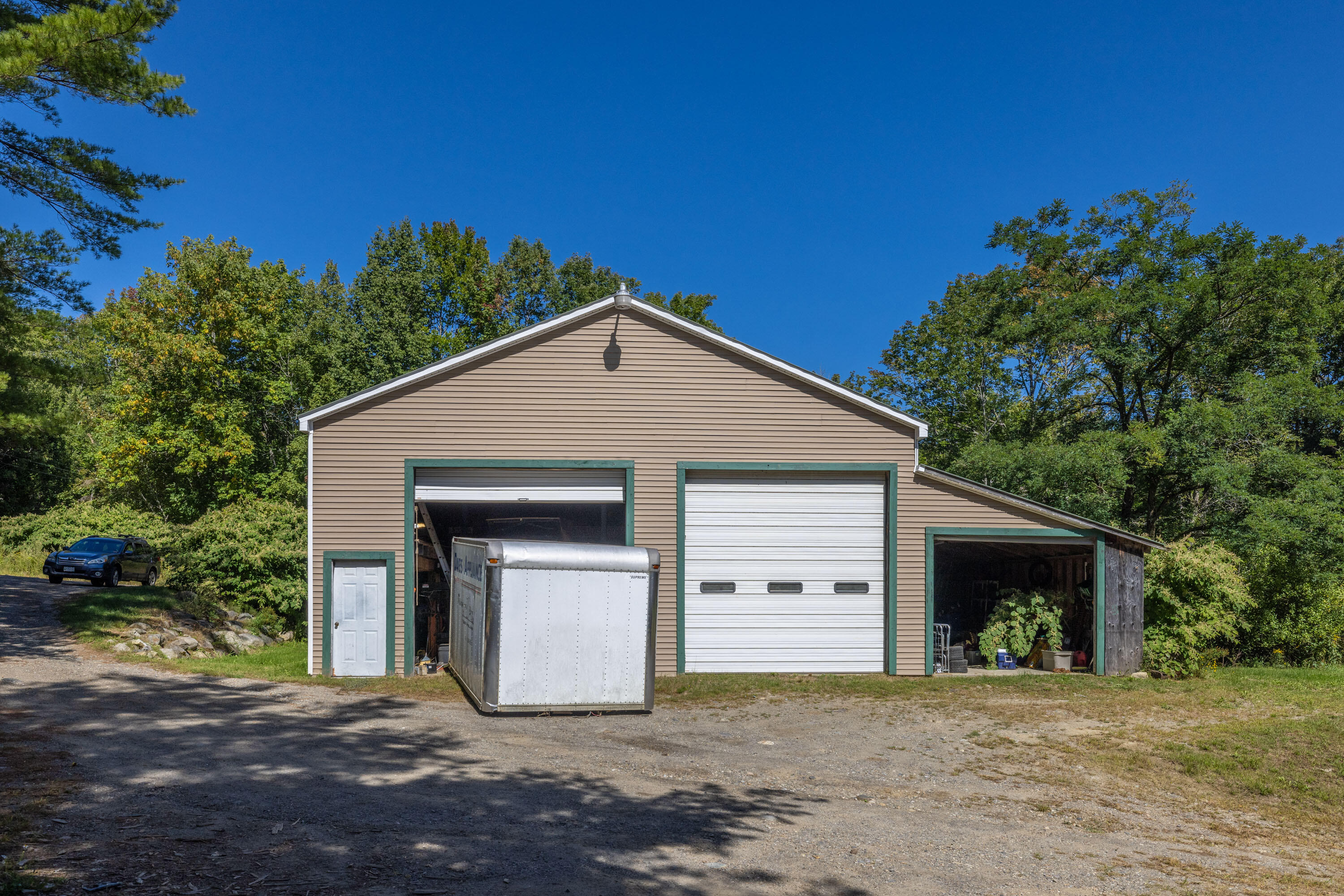 main property photo 73