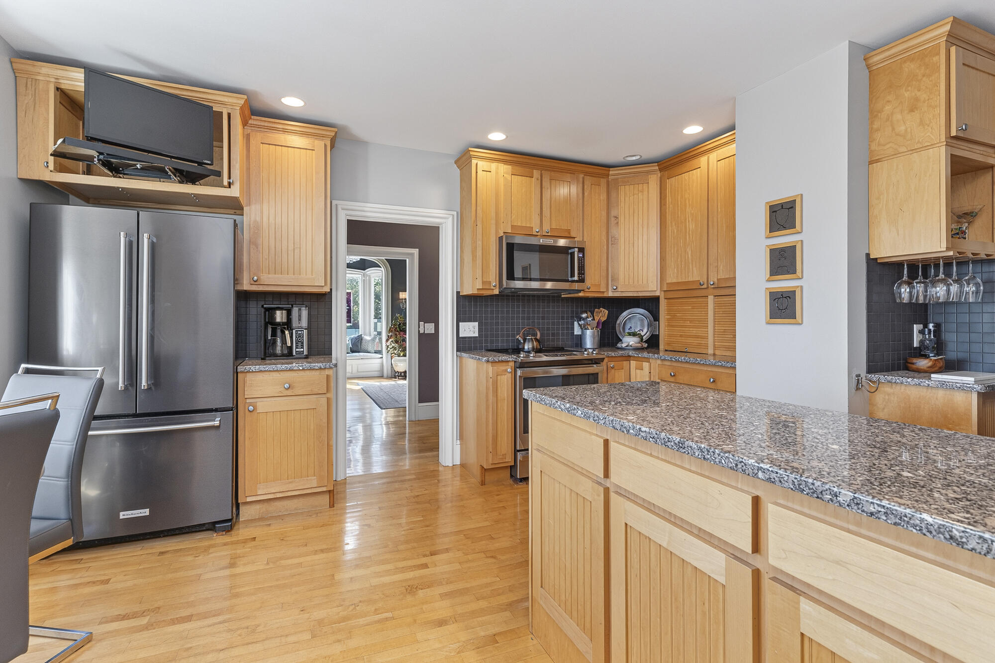 main property photo 17