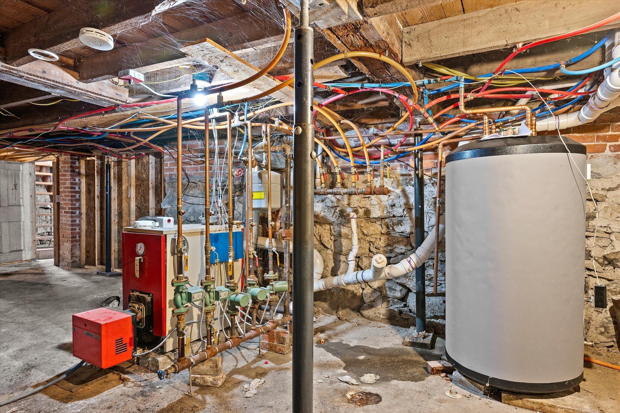 main property photo 32