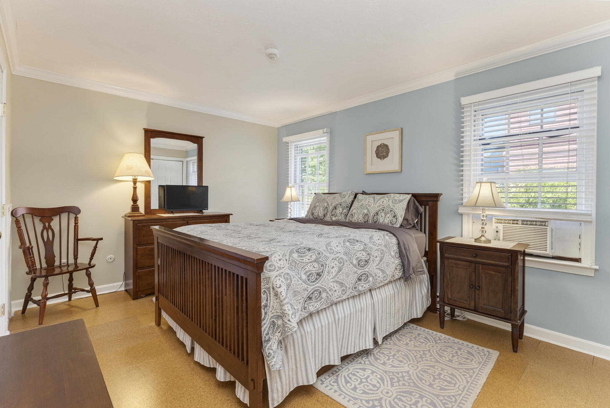 main property photo 13