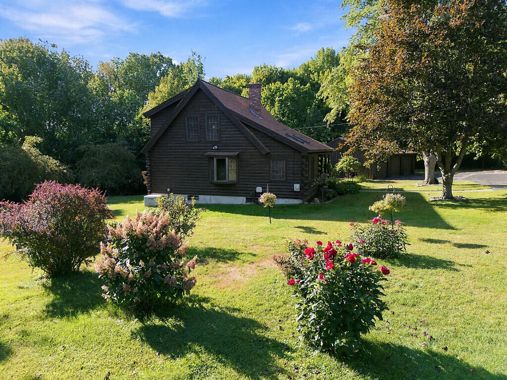 main property photo 8