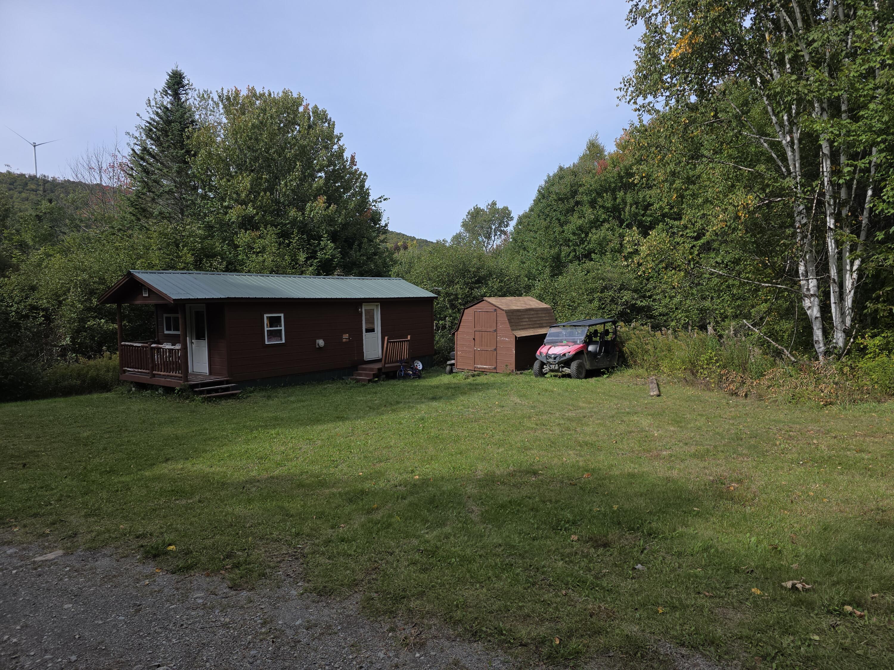 main property photo 28