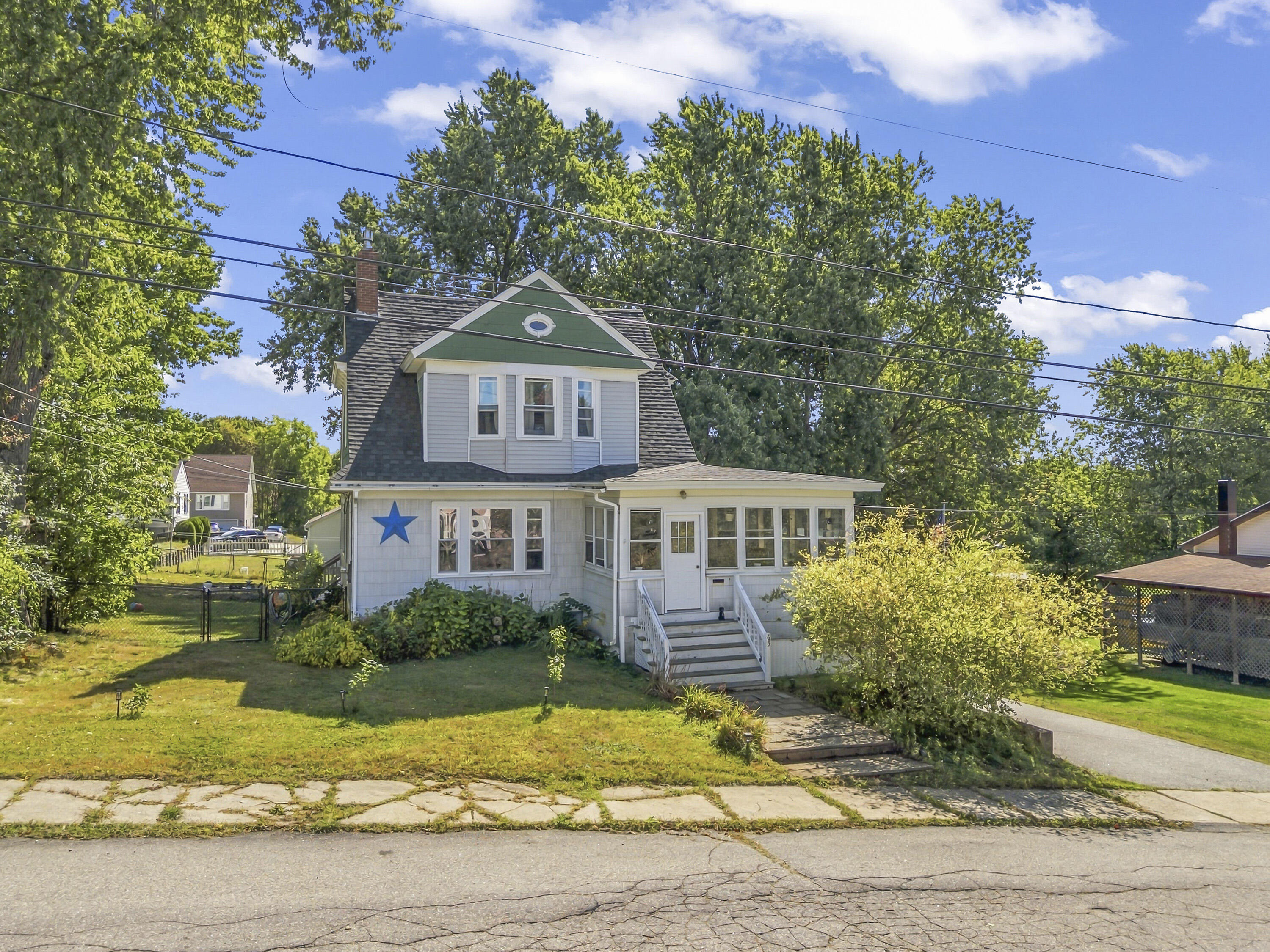 main property photo 3