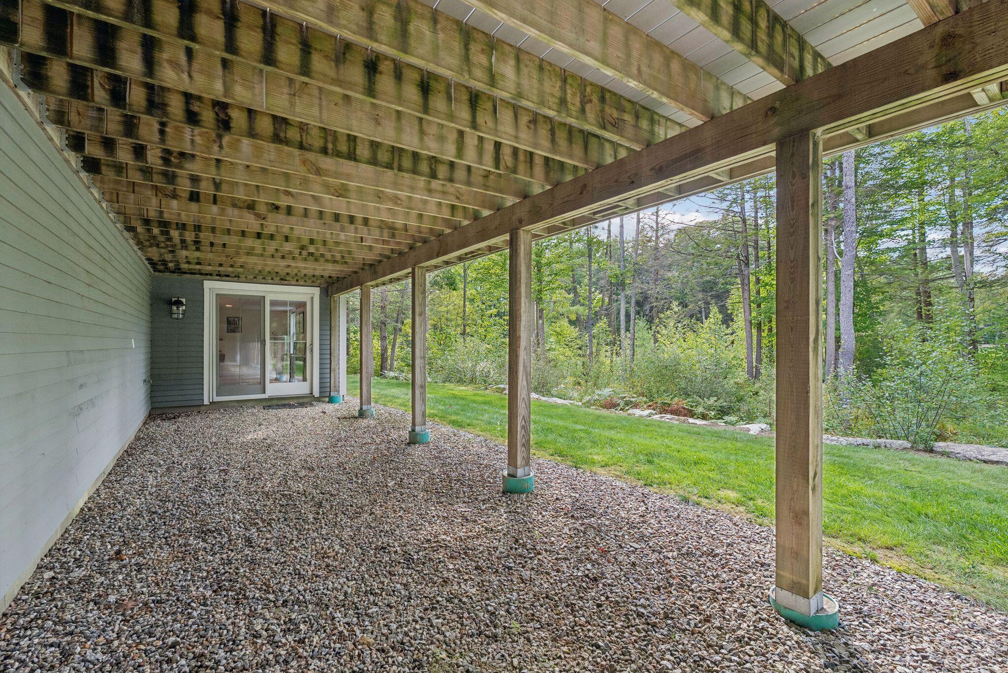 main property photo 50