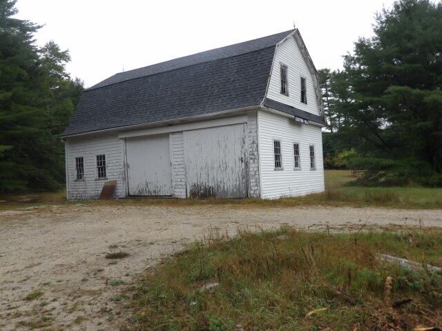 main property photo 6