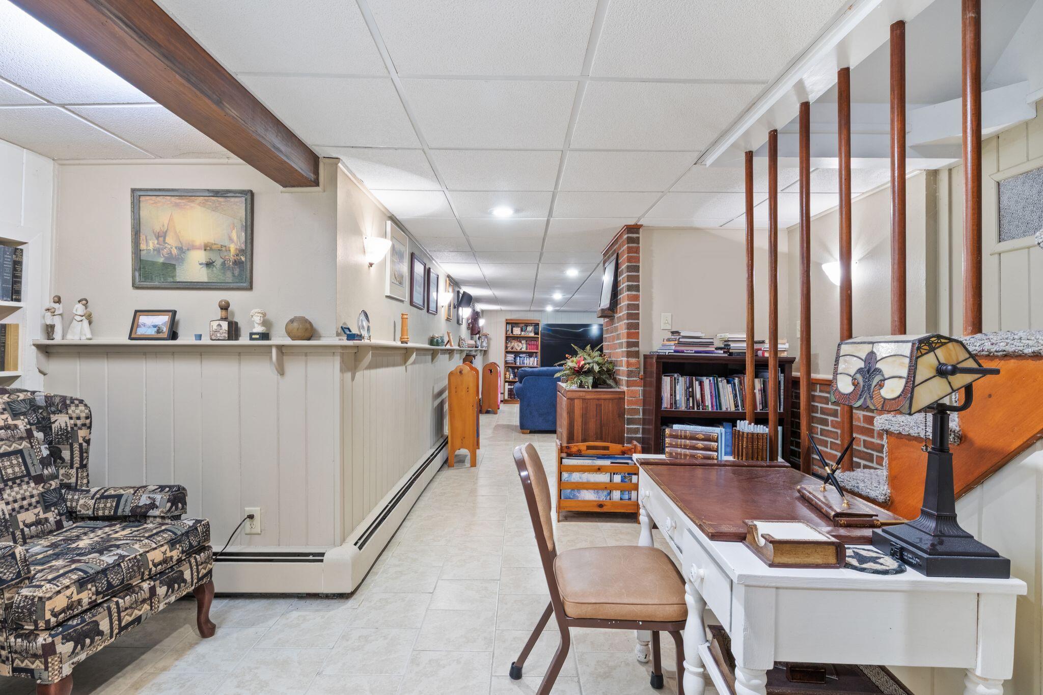 main property photo 37