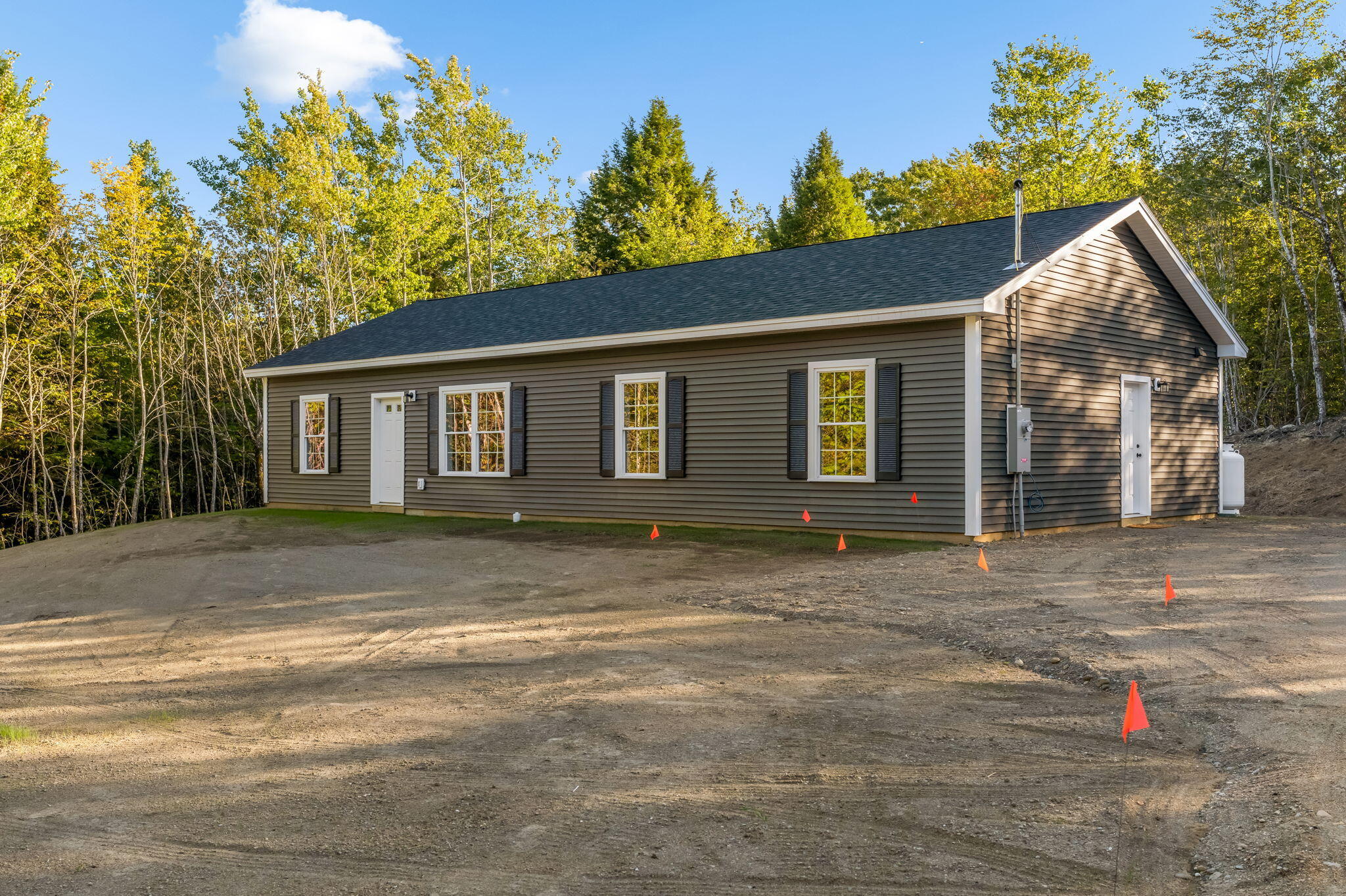 main property photo 40