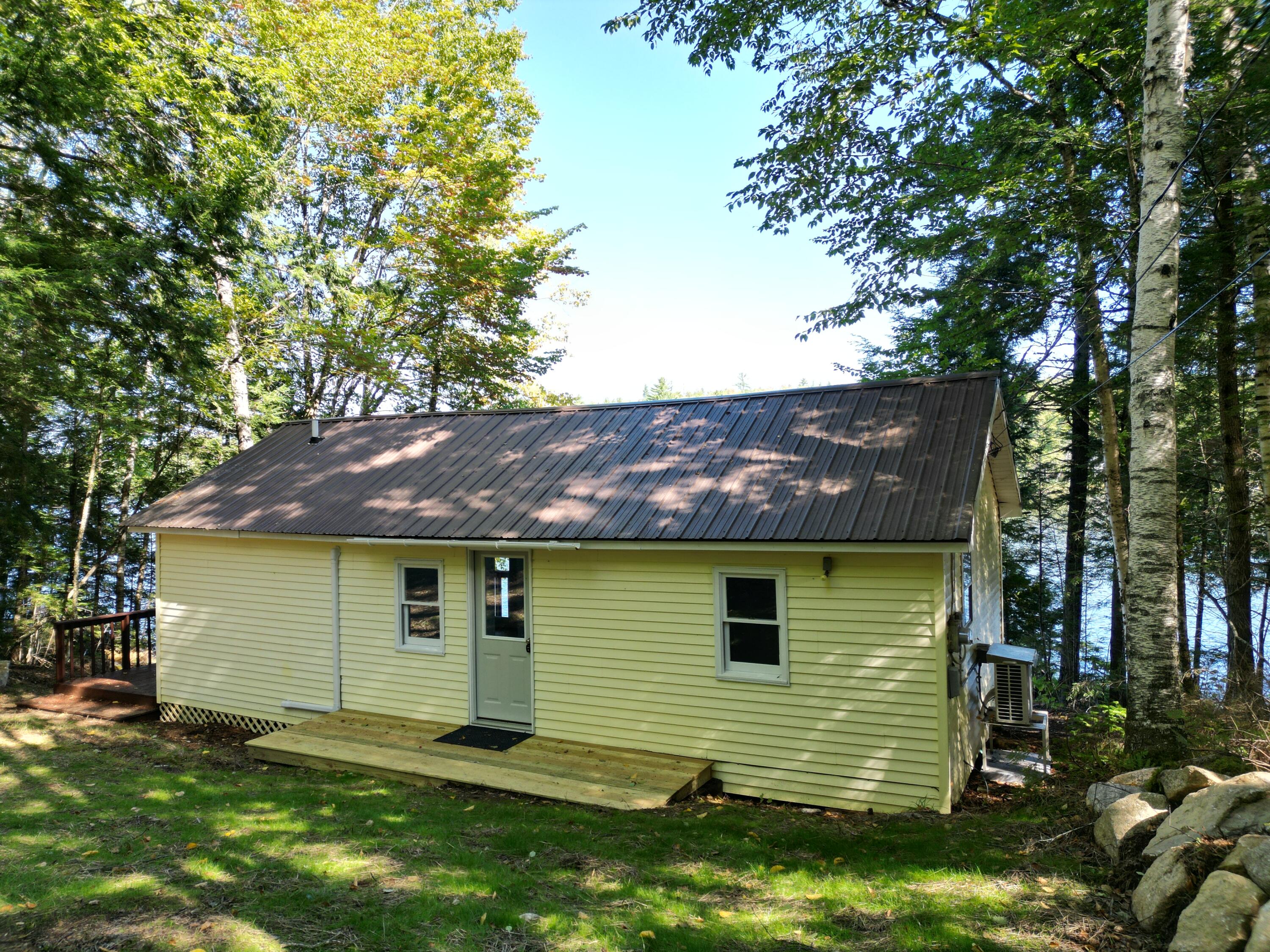 main property photo 20