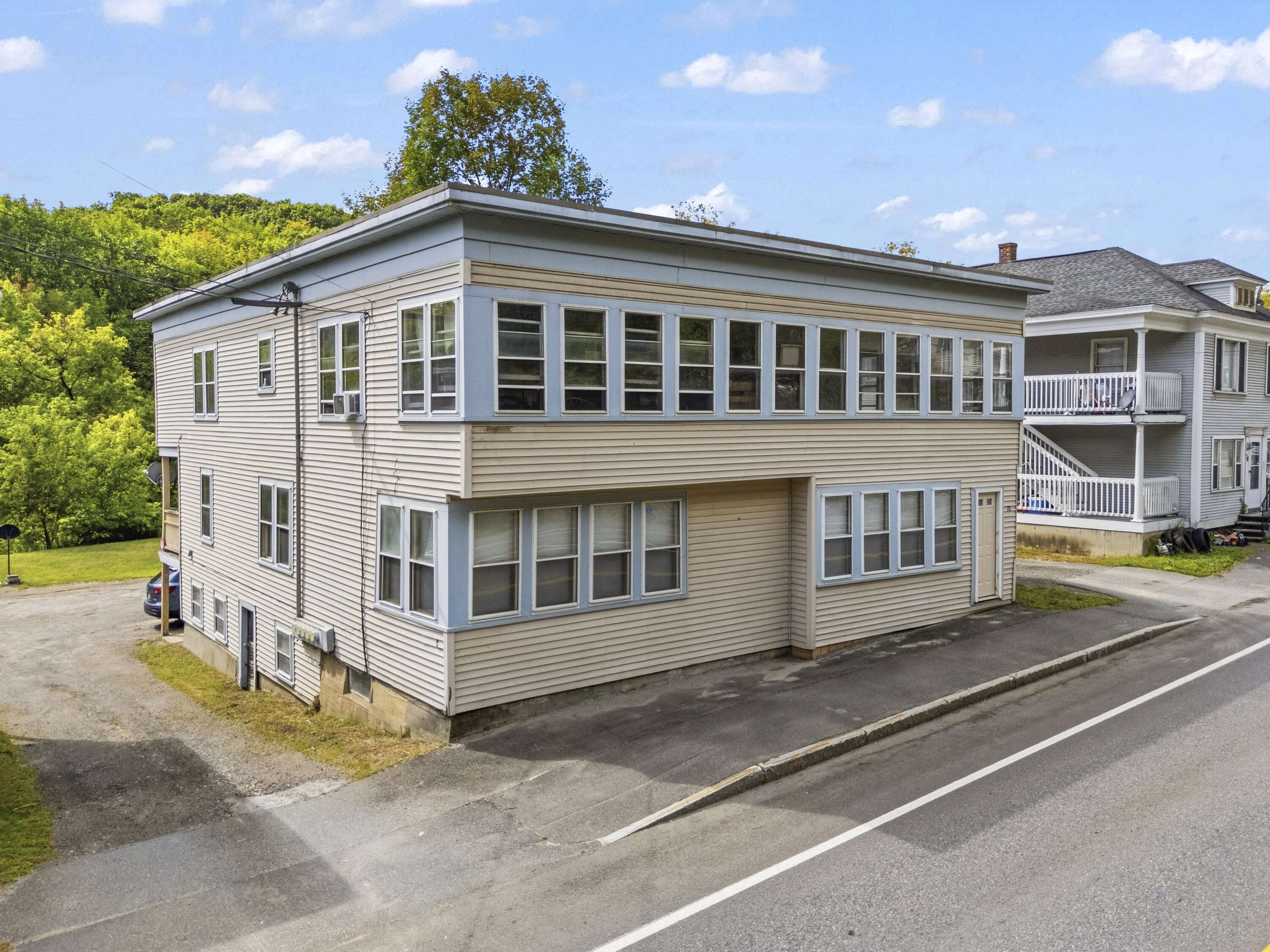 main property photo 46