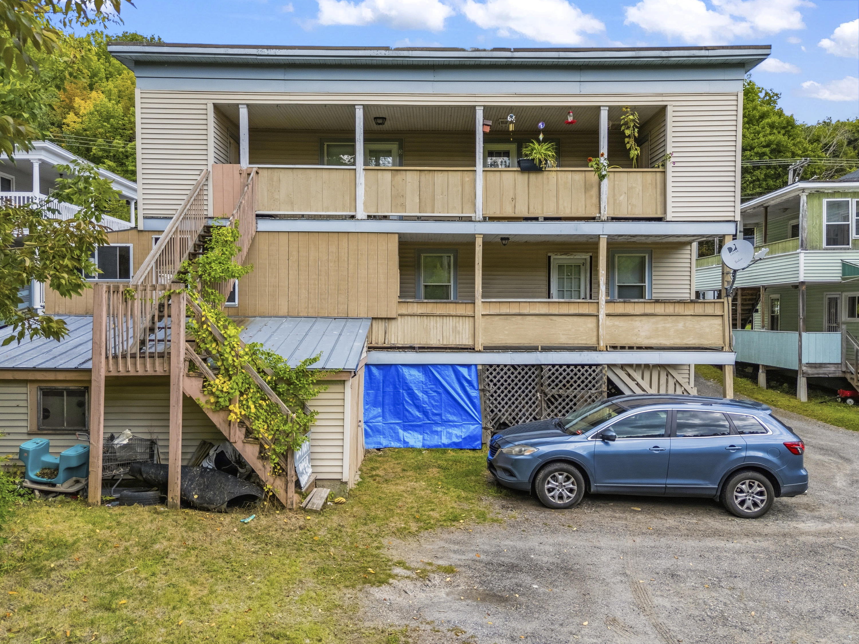 main property photo 50