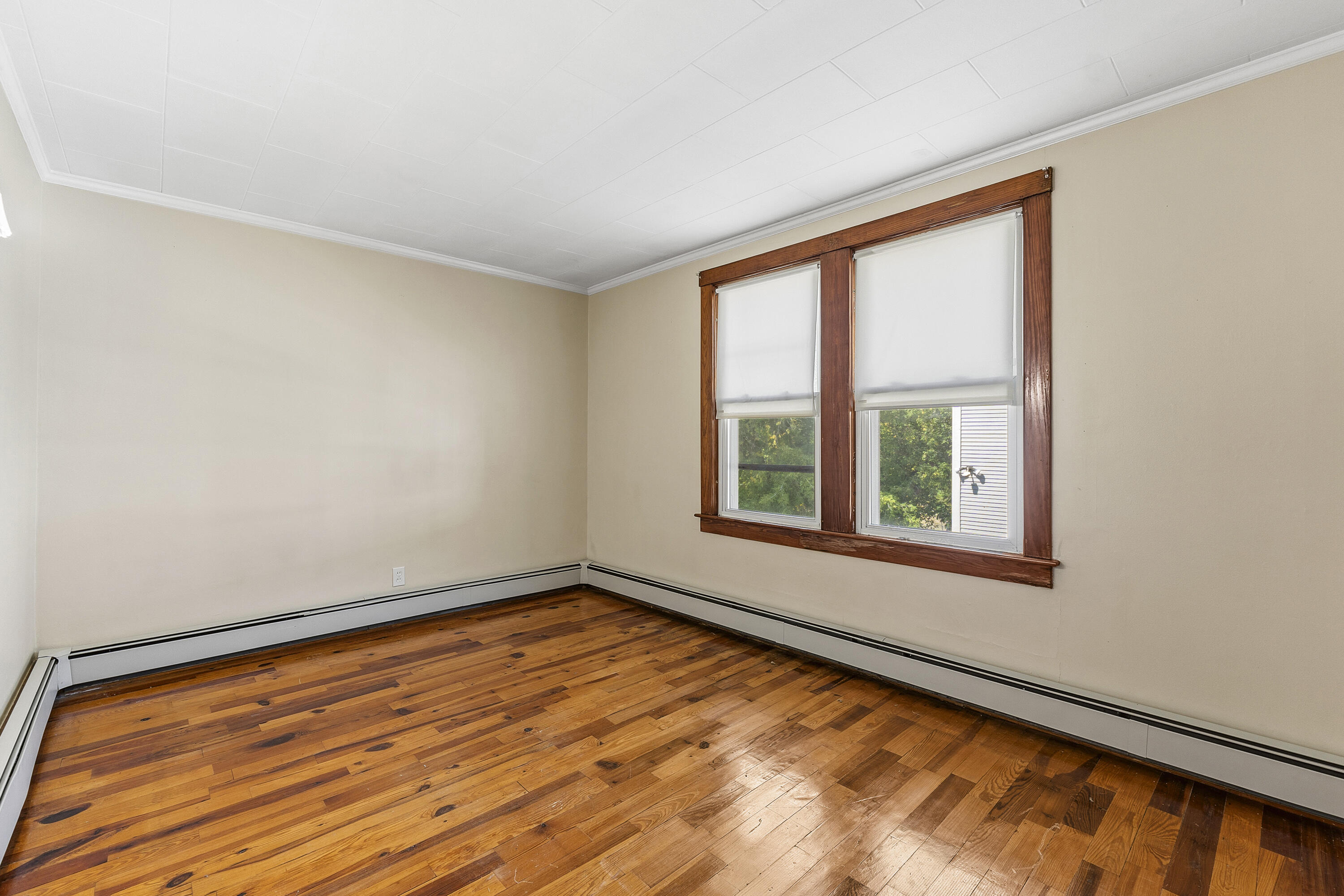 main property photo 90