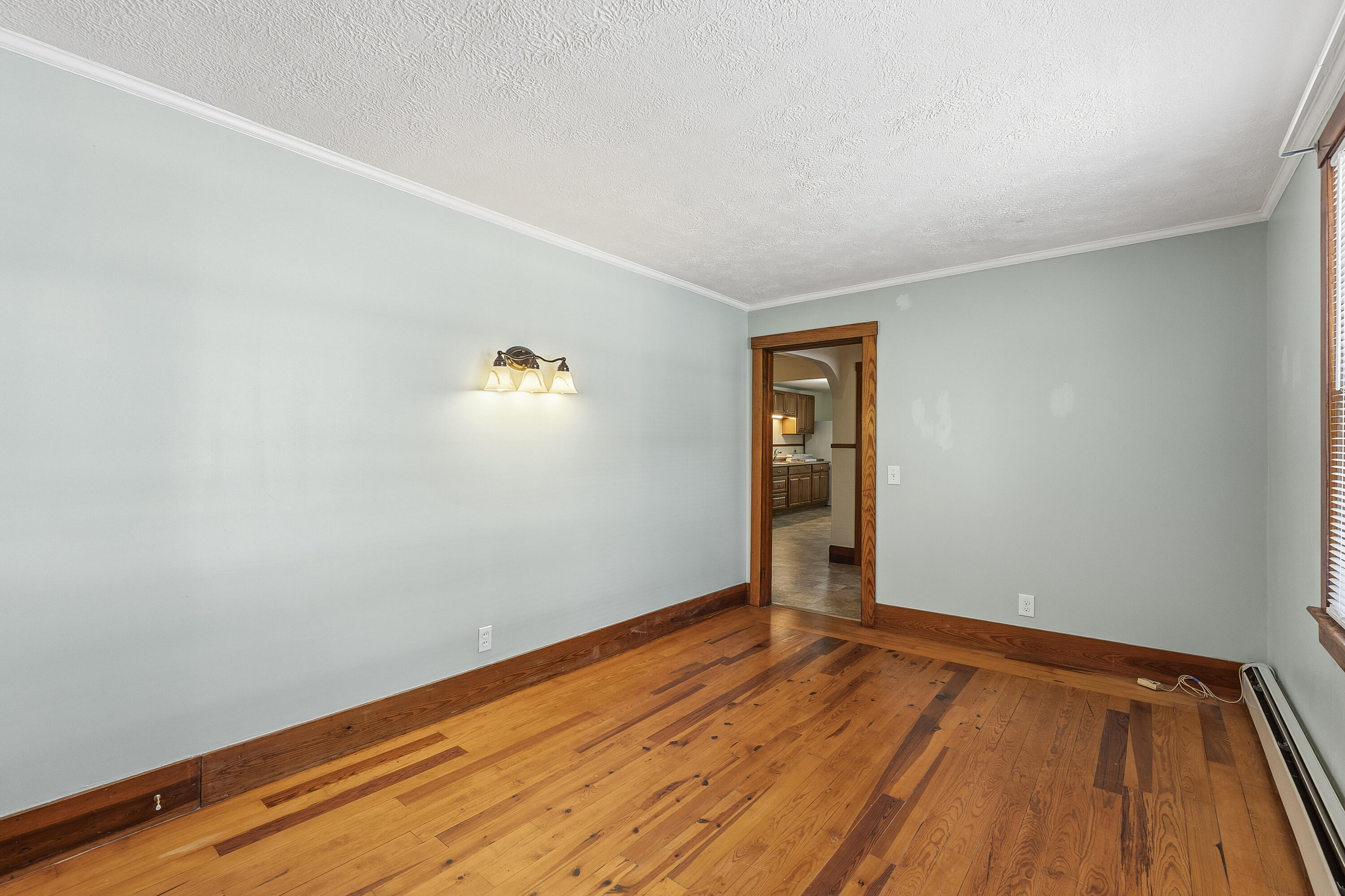 main property photo 99
