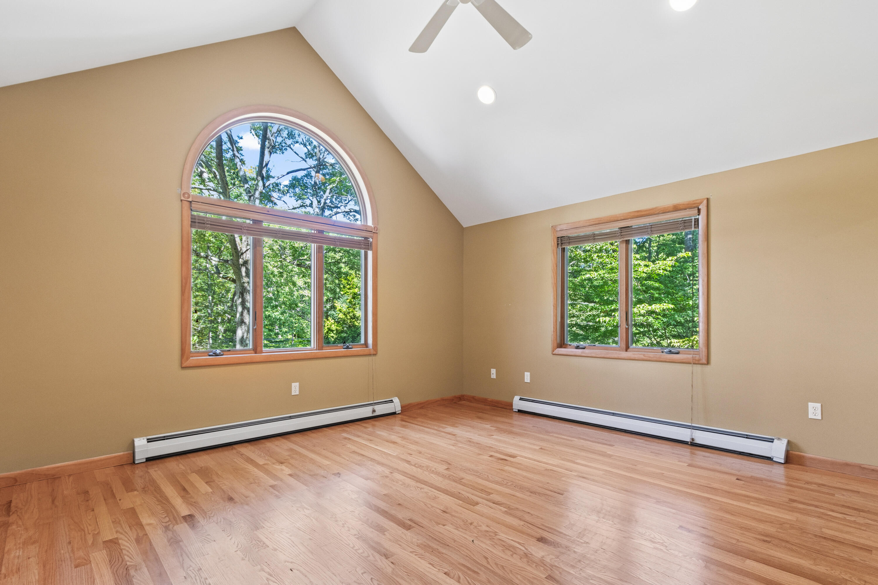 main property photo 76