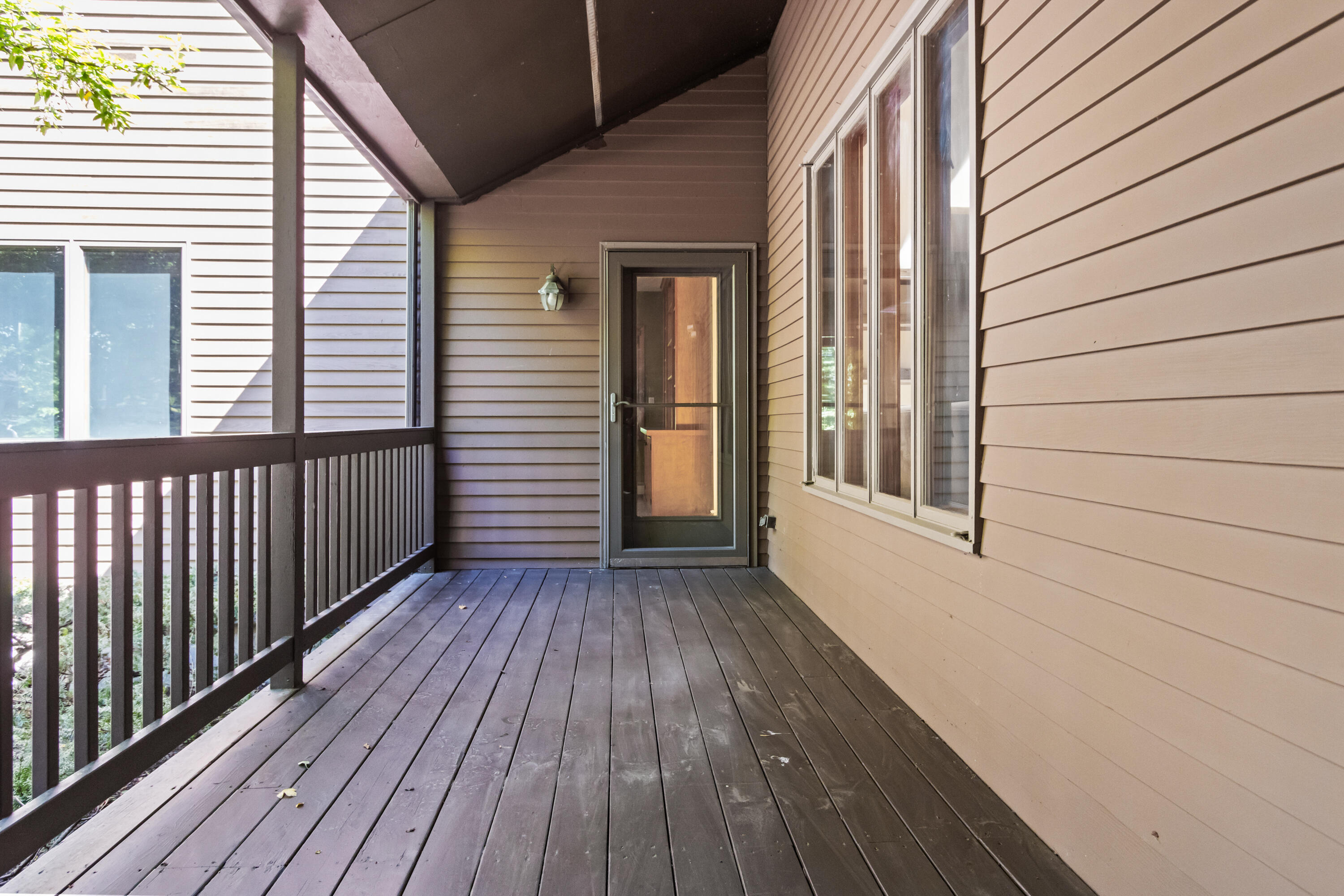 main property photo 89