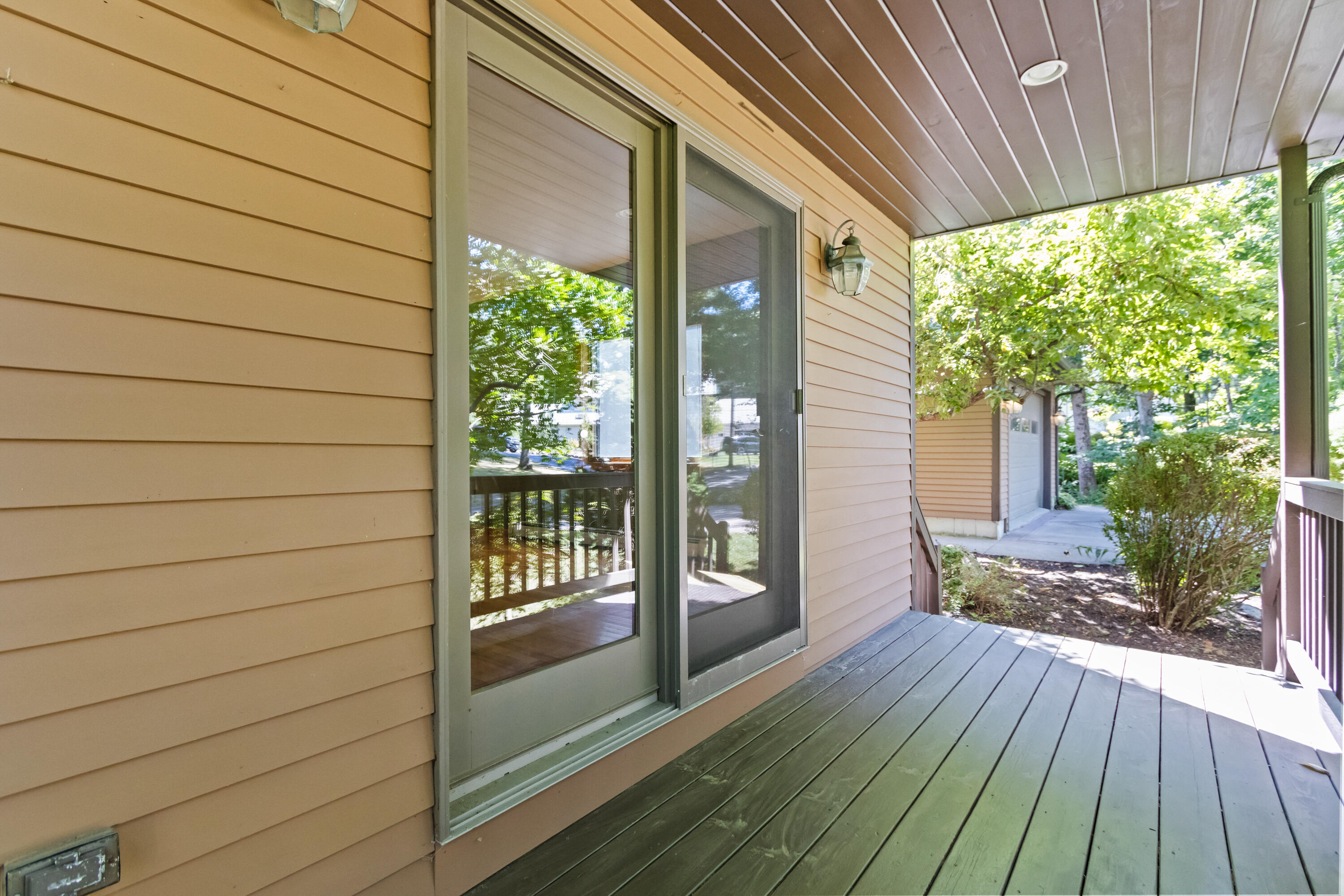 main property photo 93