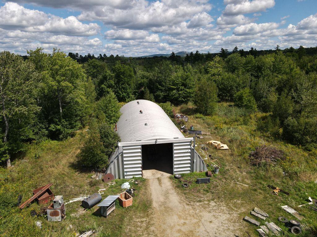 main property photo 25