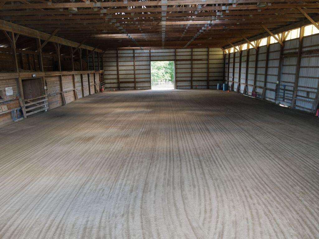 main property photo 50