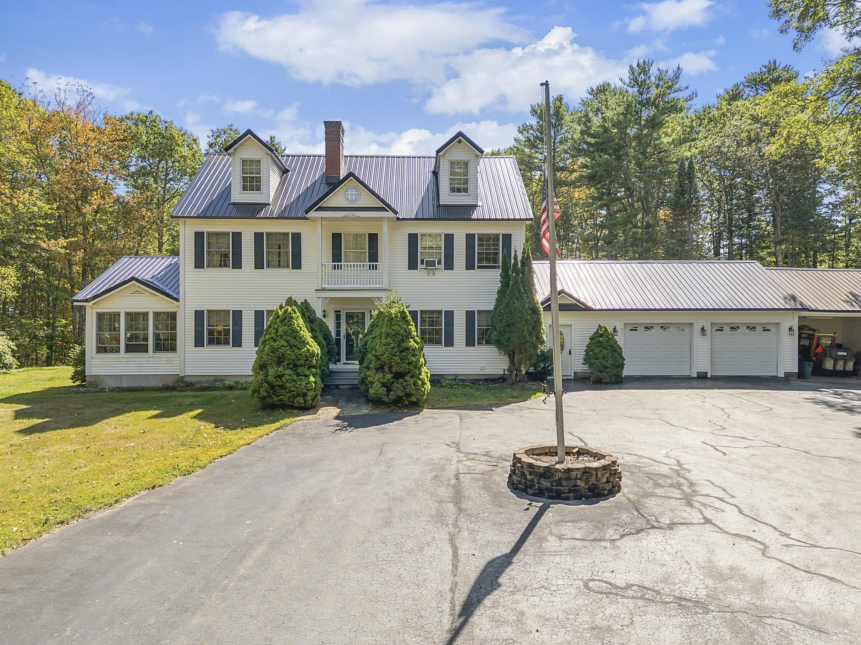 main property photo 0