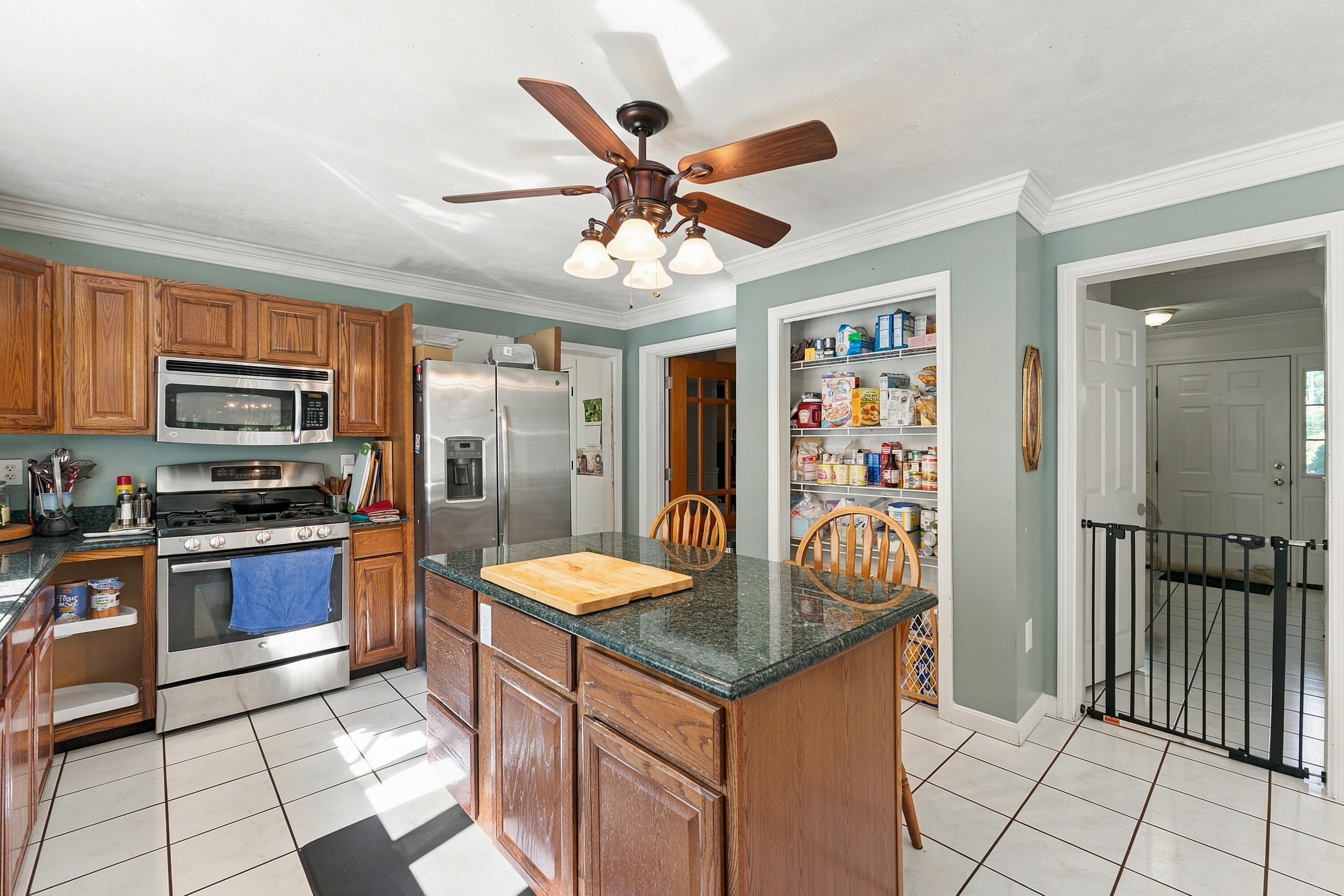 main property photo 8