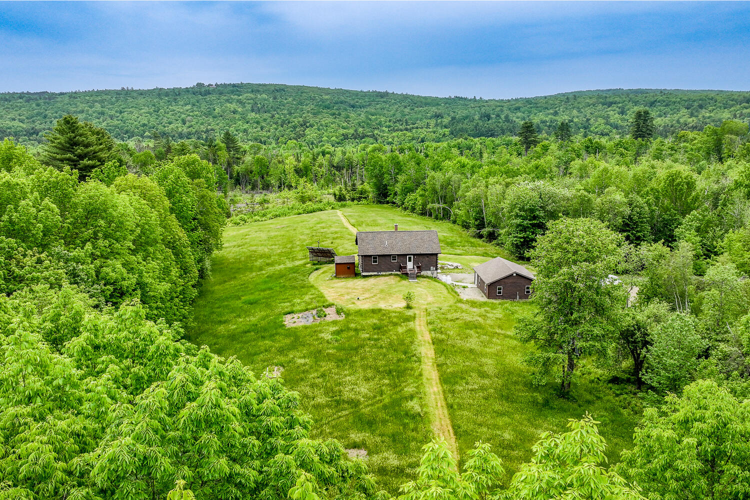 main property photo 17