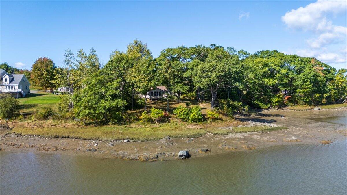 main property photo 84