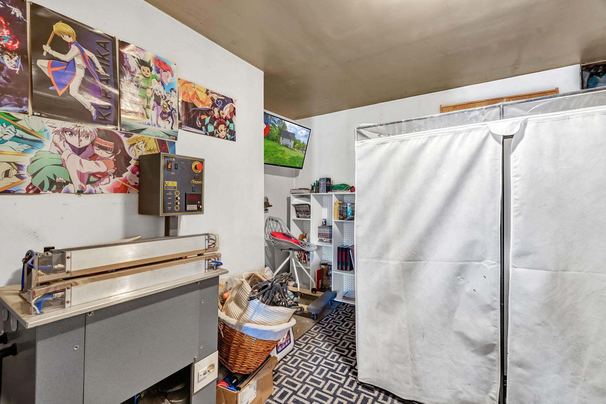 main property photo 54