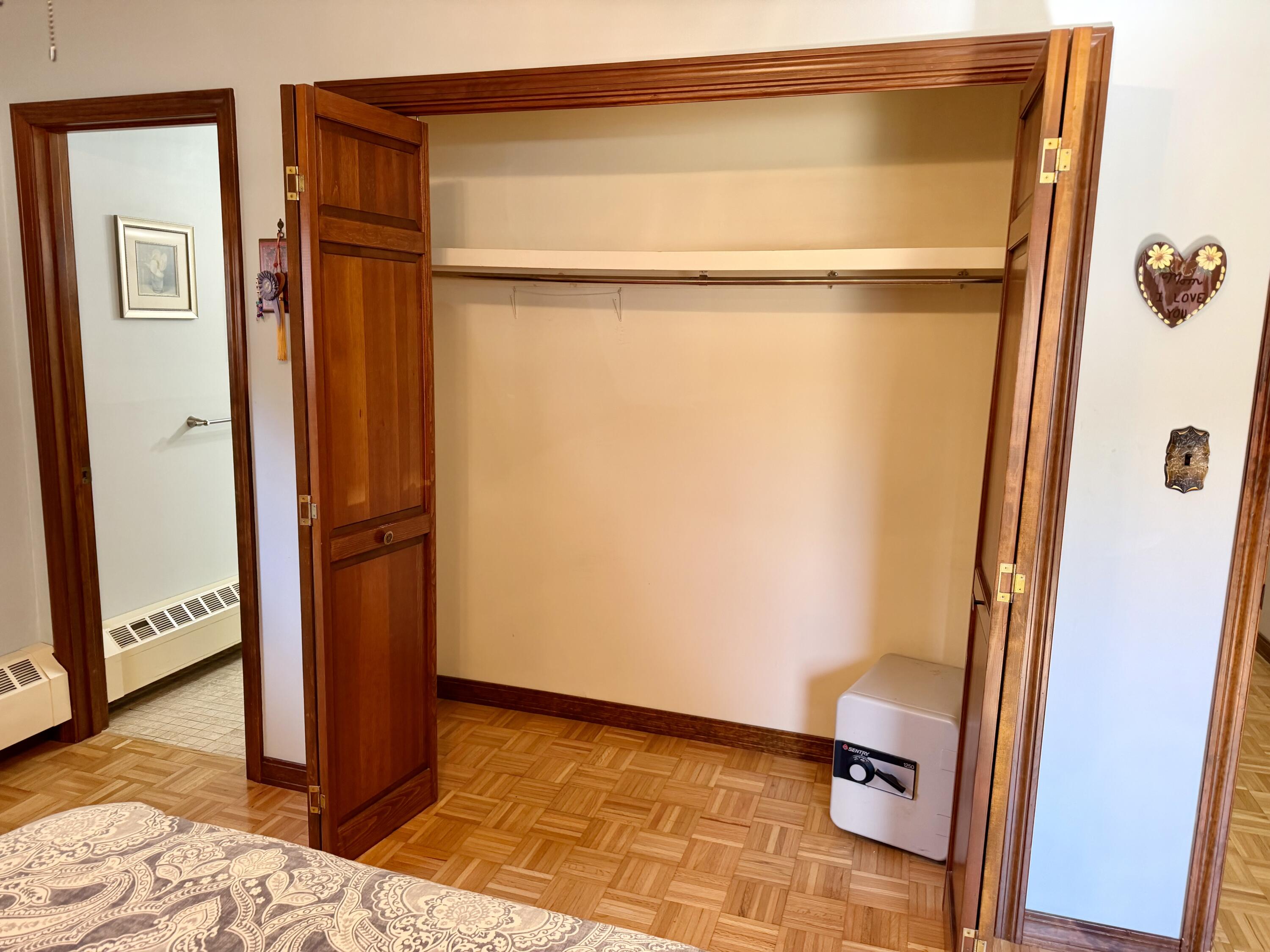 main property photo 75