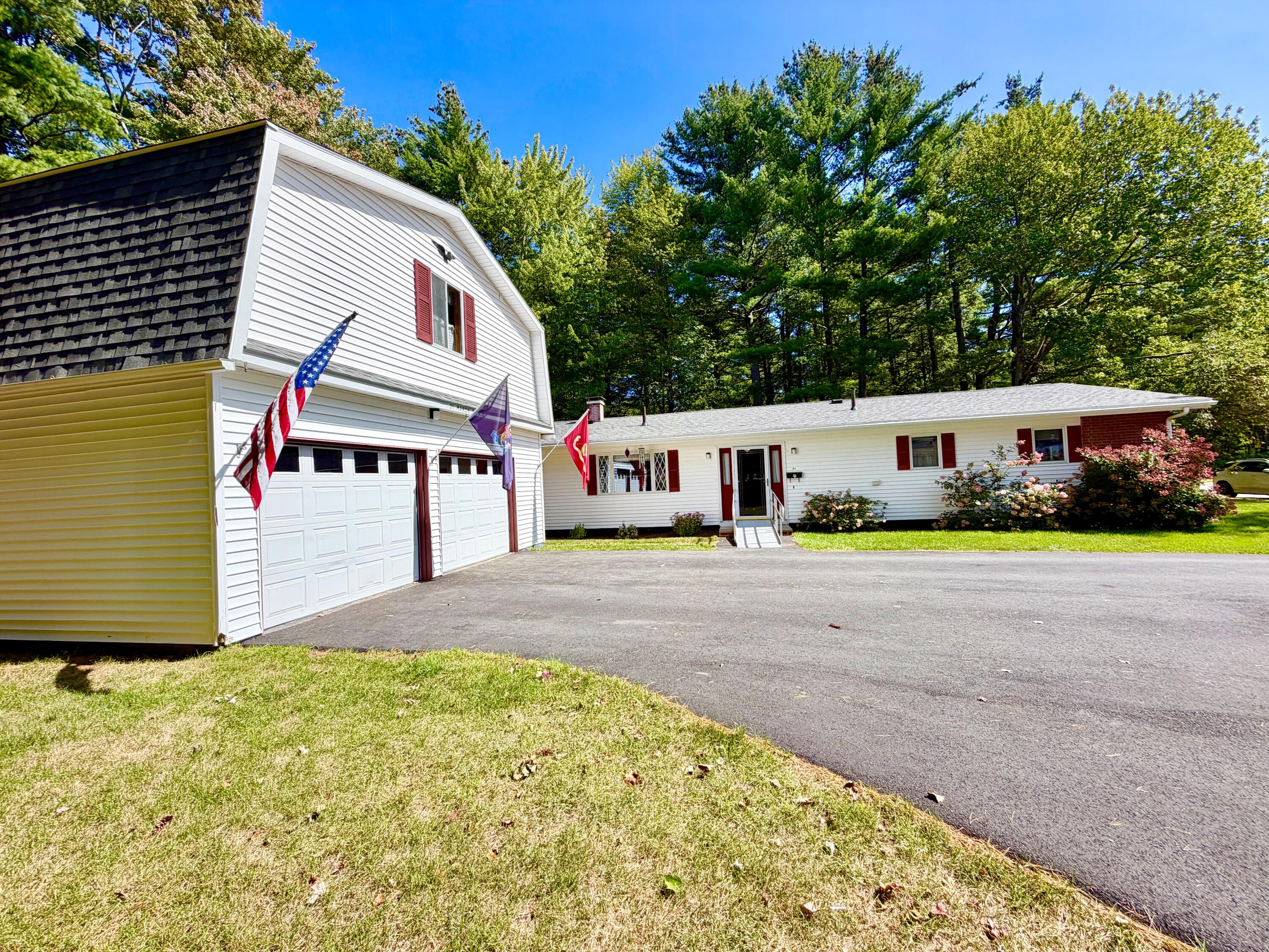main property photo 91
