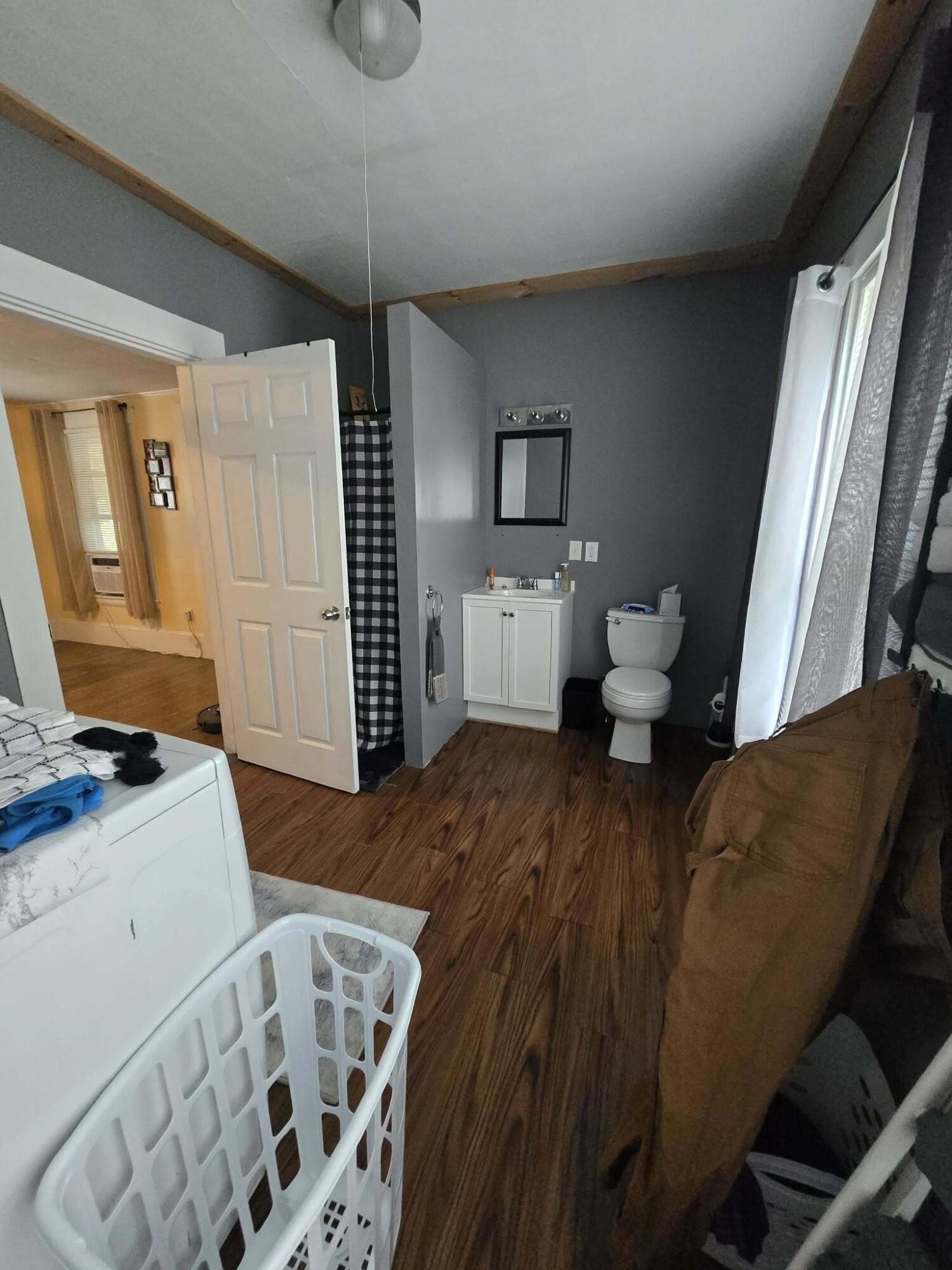 main property photo 11